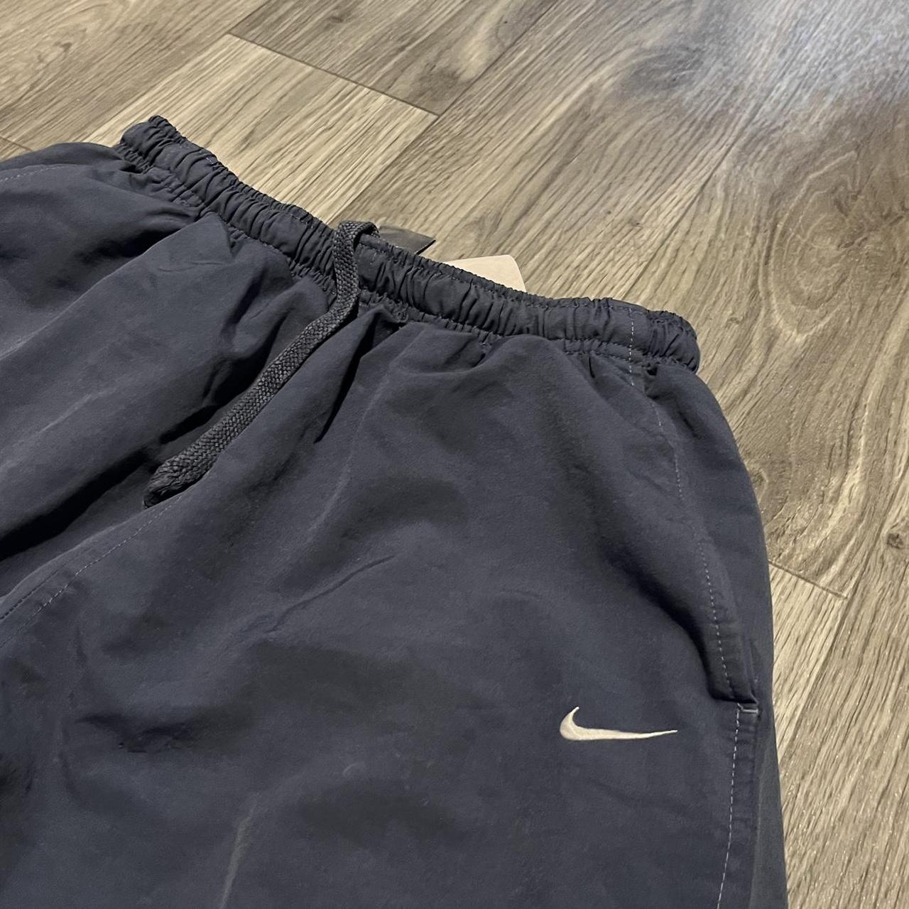 have a nike day track pants