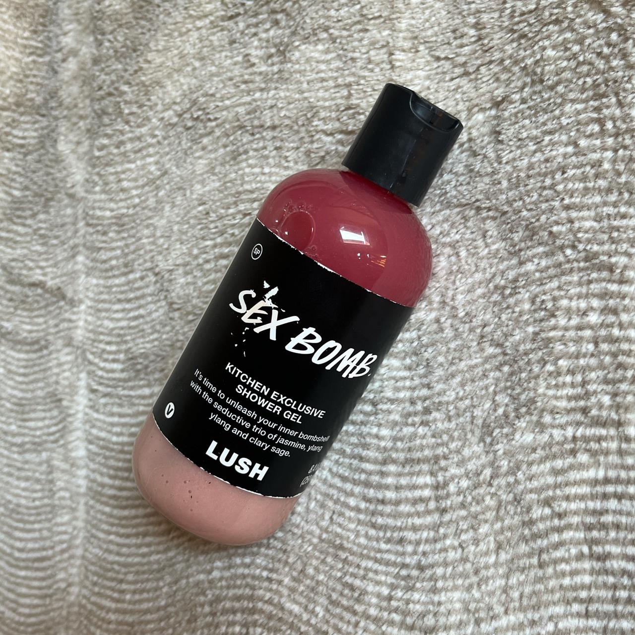 Lush Kitchen Sex Bomb Shower Gel Exclusive on sale