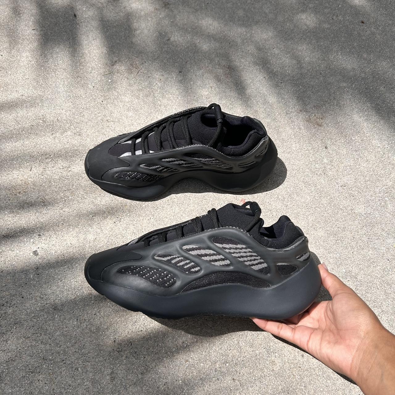 Yeezy 700 hot sale 6.5