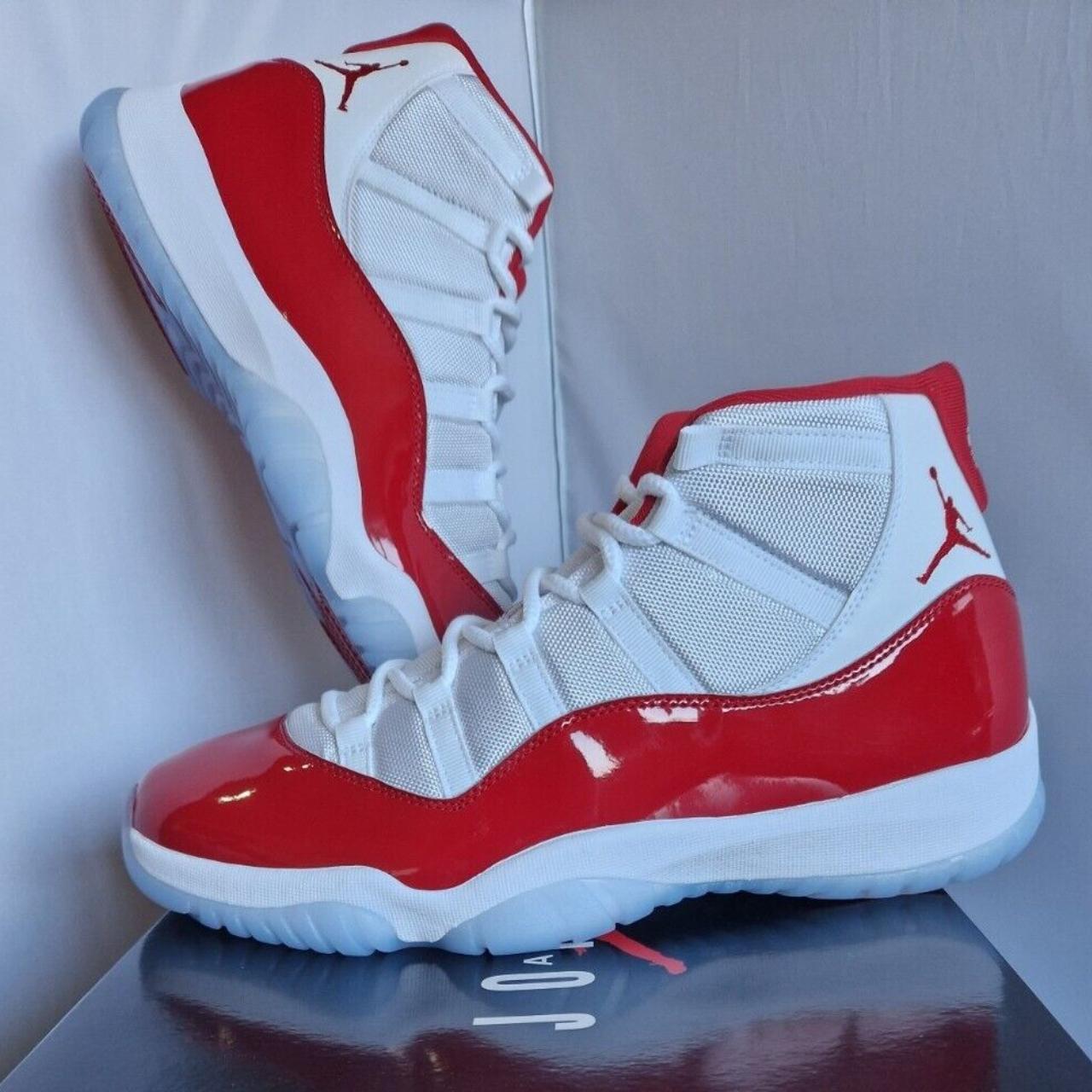 Jordan retro 11 varsity glasslike red