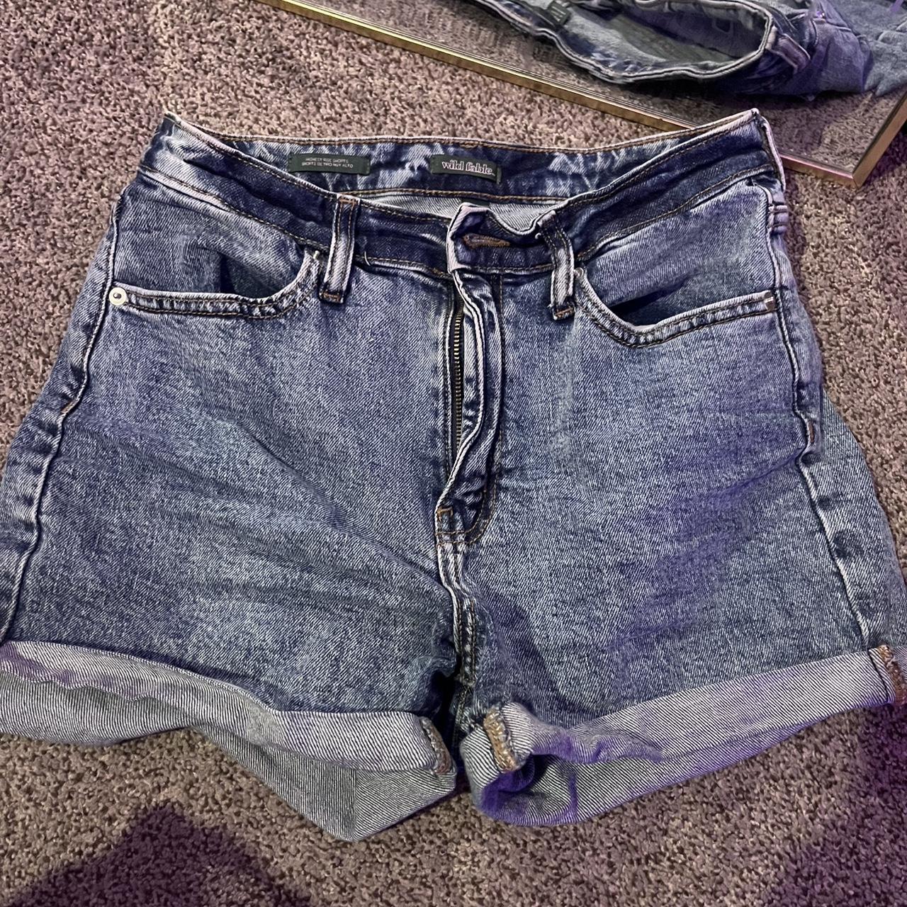 item listed by sophiav23