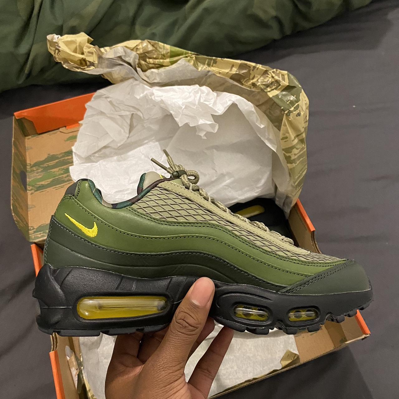 BRAND NEW- Corteiz Air max 95s Gutta Green - Depop