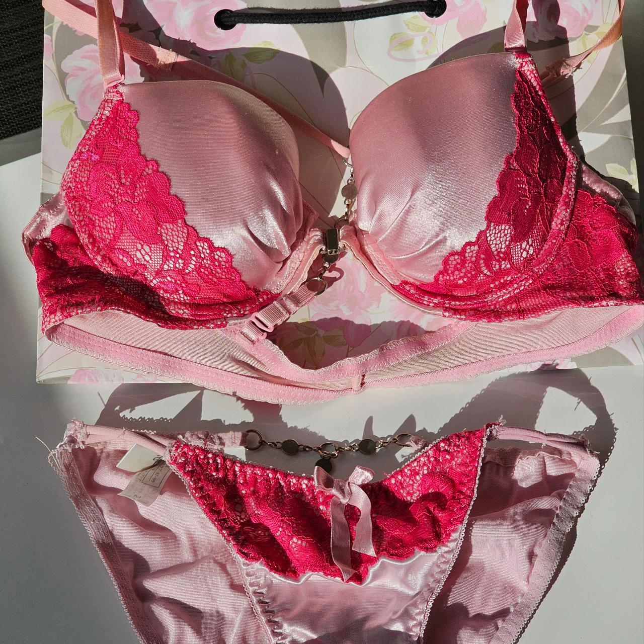 下着・アンダーウェア 00s archive dead stock L.G.B. bra y2k Y2K Vintage Anna Anna Gyaru Lingerie 2 piece Set | Depop