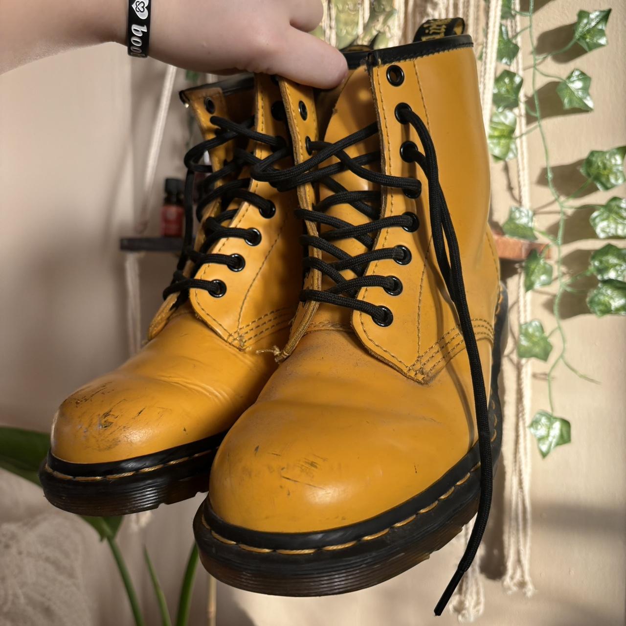 Doc martens cheap size 8 womens