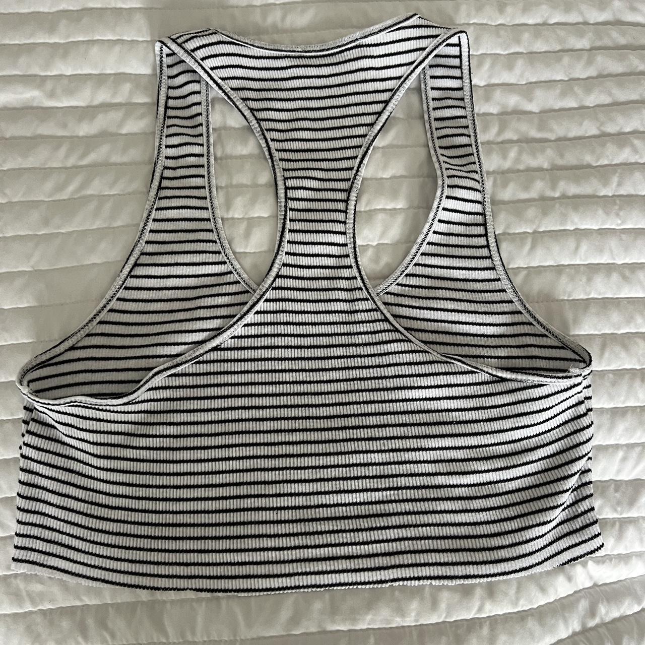 Zara Women's Black and White Crop-top (5)
