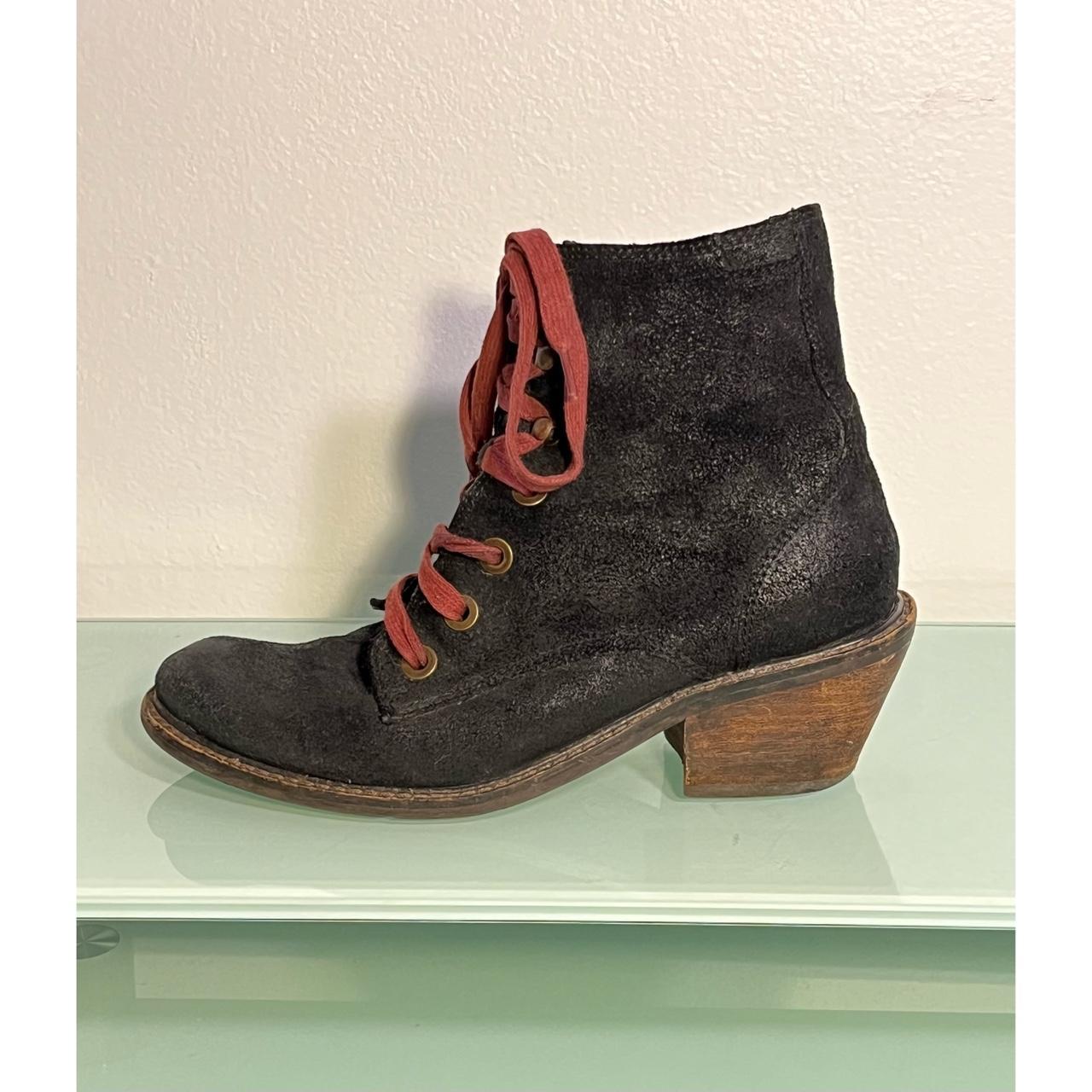 Dolce Vita Women's Black and Burgundy Boots
