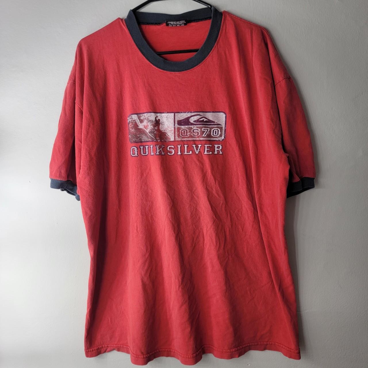 Quiksilver Men's Red and Navy T-shirt