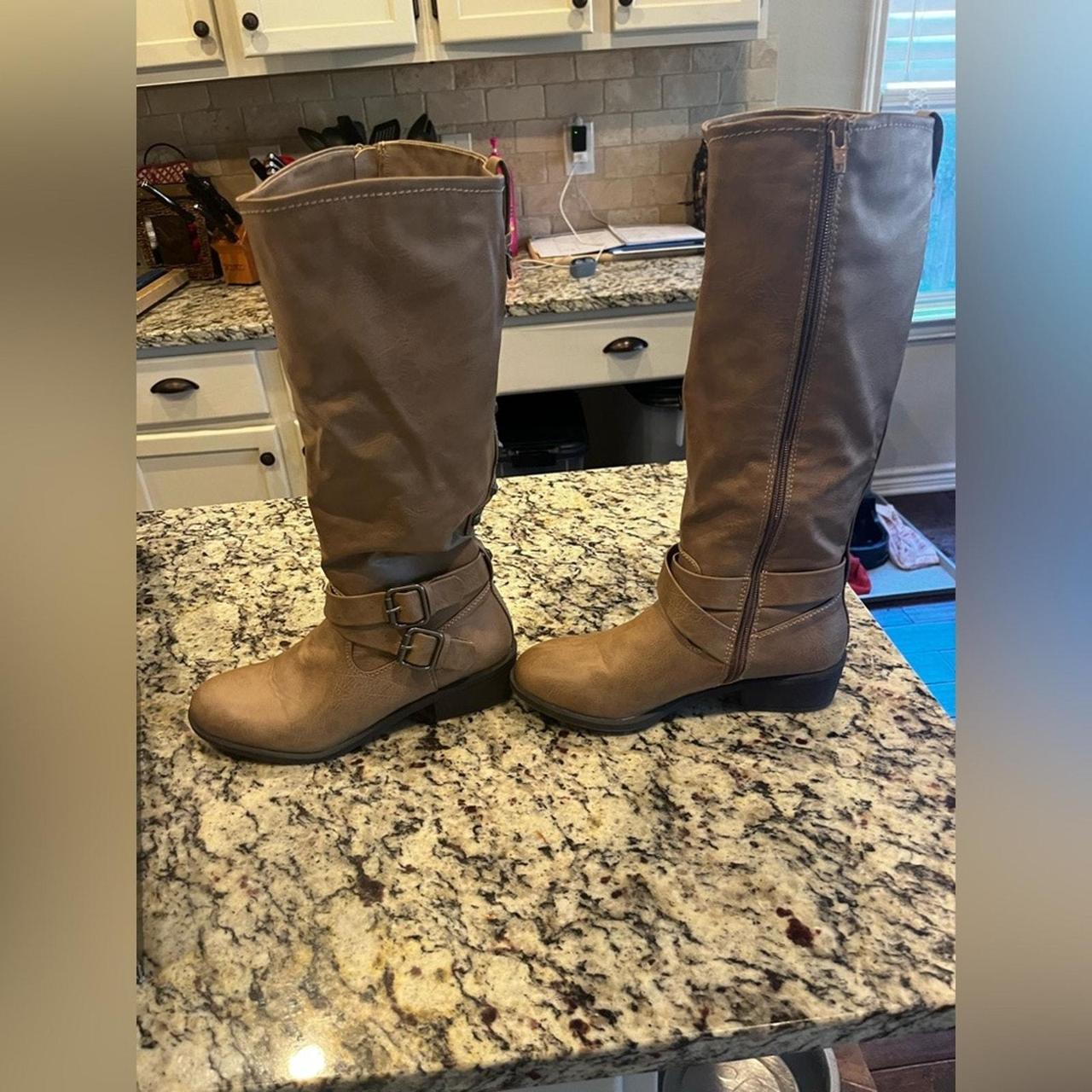 Women's Boots - Cream/Tan - US 7 – Just let me know if you have …