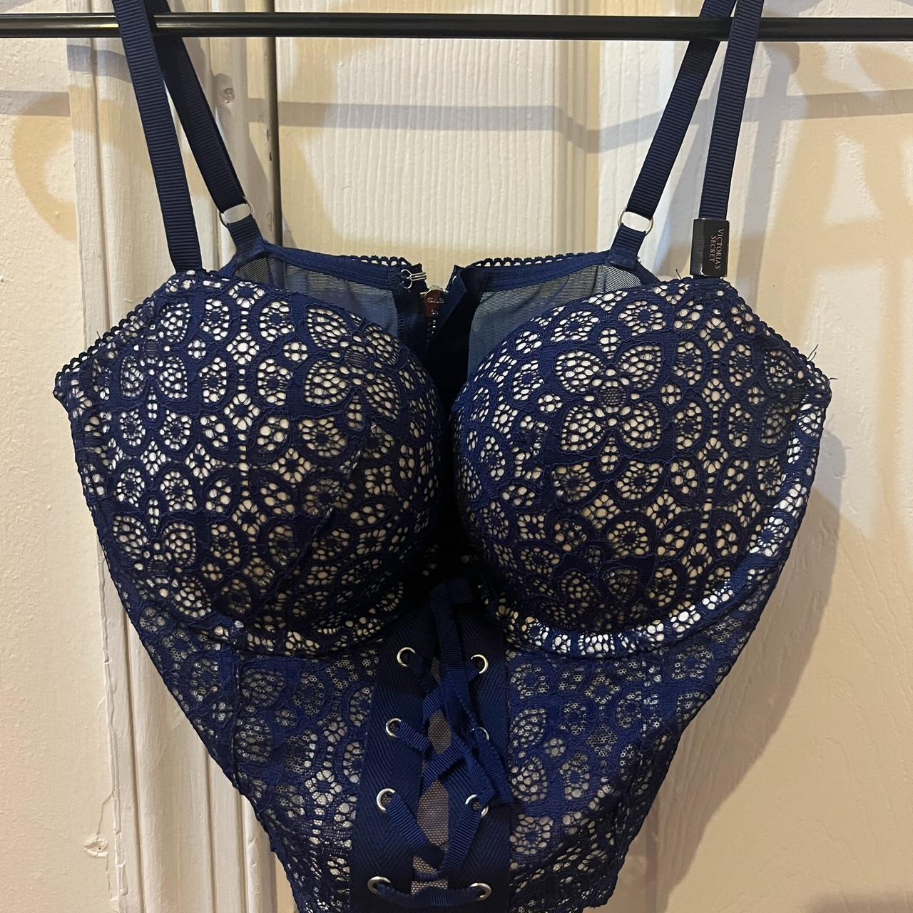 Victorias secret lace bra Never worn. Brand new! 34 - Depop