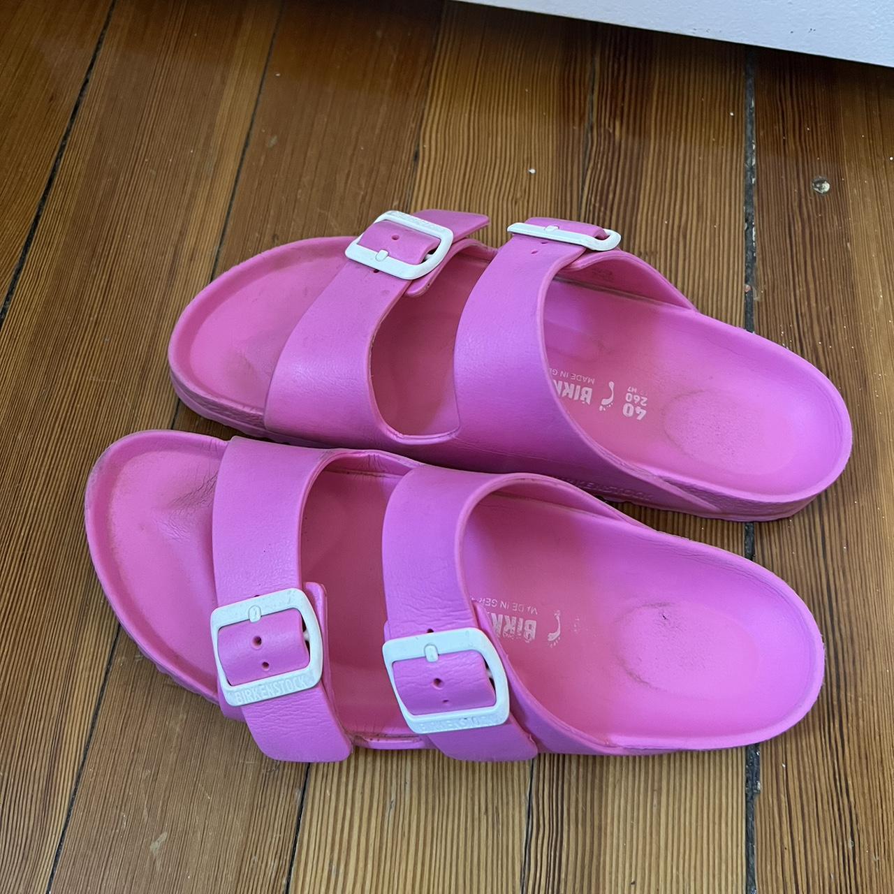 Birkenstock Women's Pink Sandals | Depop