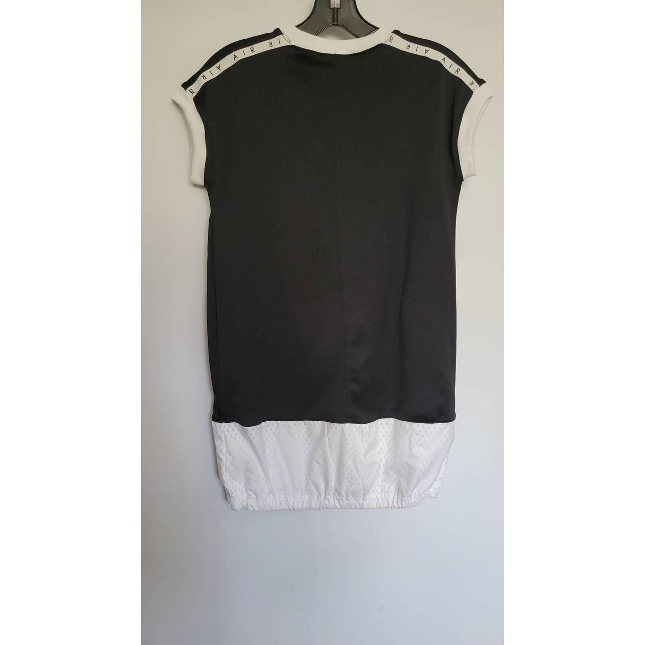 Nike Black and White Dress | Depop