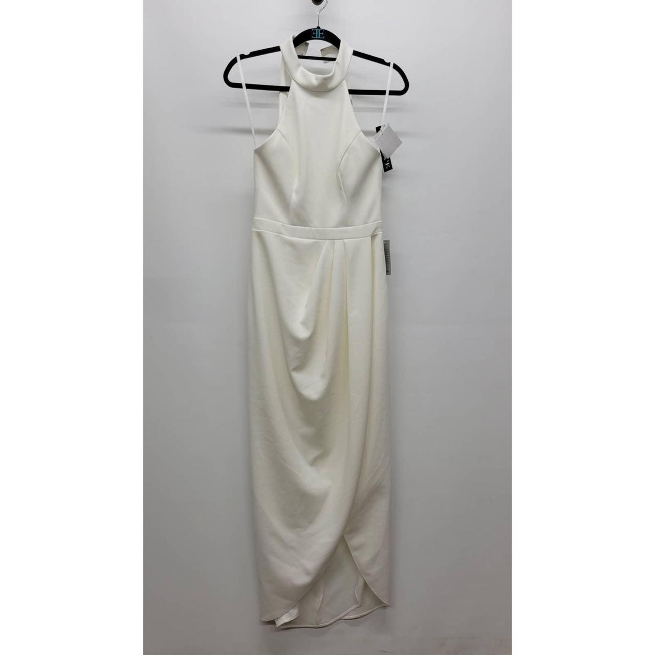 Xscape Tulip Hem Sleeveless Crepe Gown. selling Size 4 in Ivory.