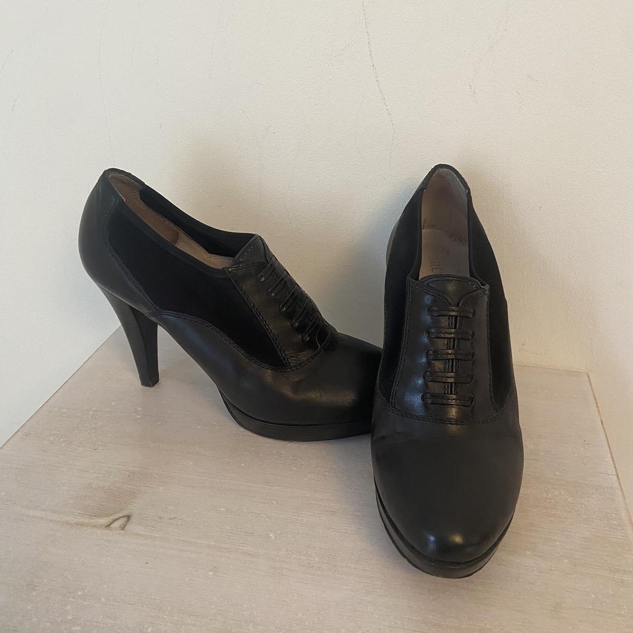 Vintage Bruno Magli black leather heeled brogue with Depop