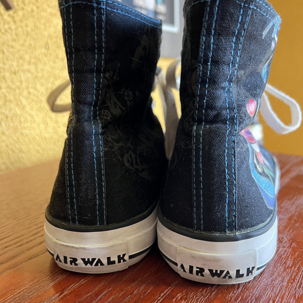 Airwalk model hot sale converse