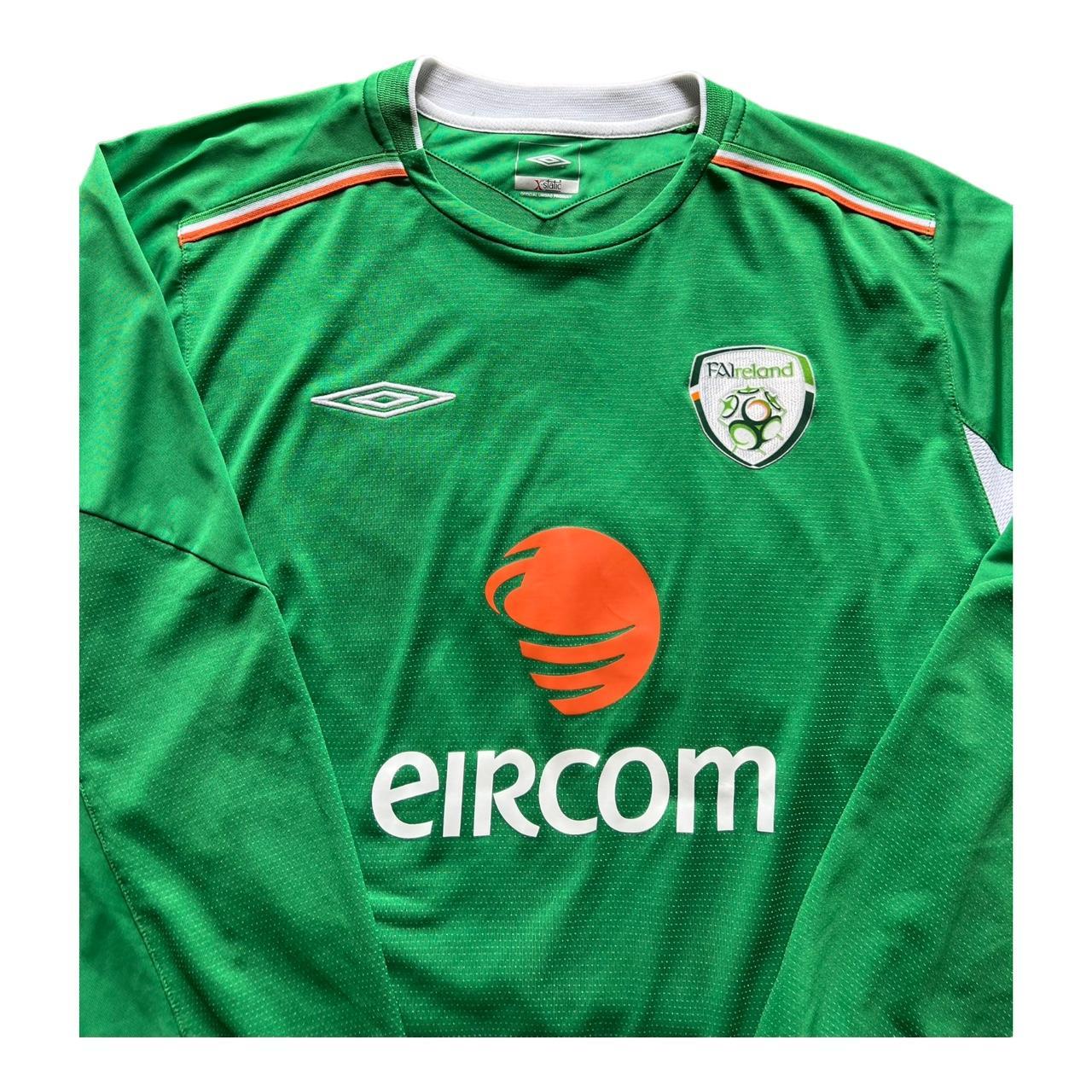 Umbro Ireland National Soccer Team Jersey Size Large... Depop