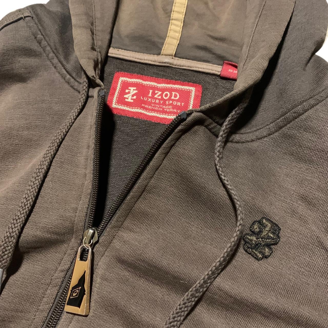 Izod Men's Green Hoodie Depop