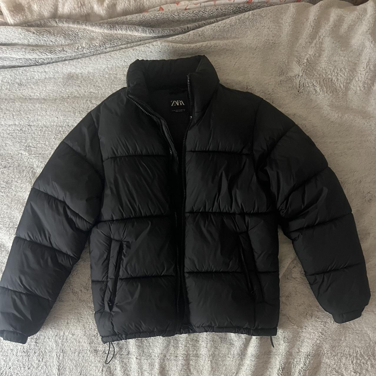 Zara shiny-puffer - Depop