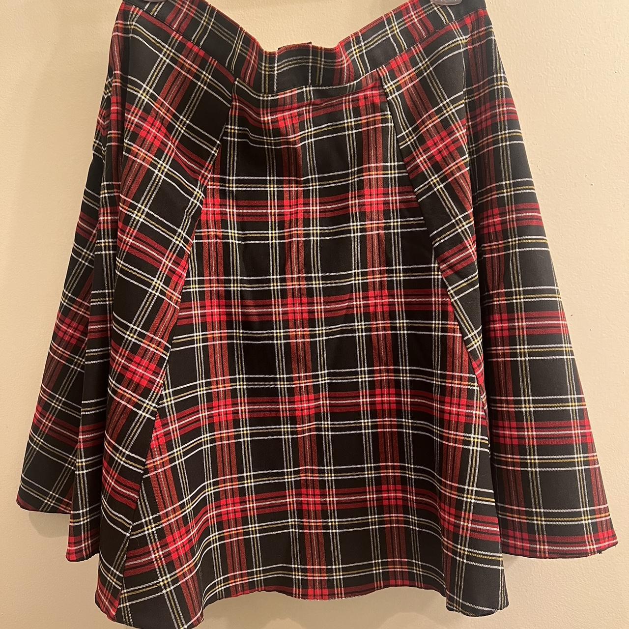 Plaid skirt size 14 hotsell