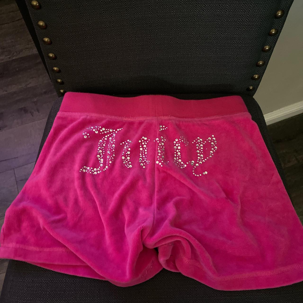 Juicy couture-shorts - Depop