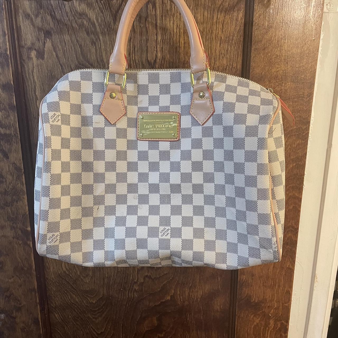 Louis Vuitton inventeur bag Good condition - Depop