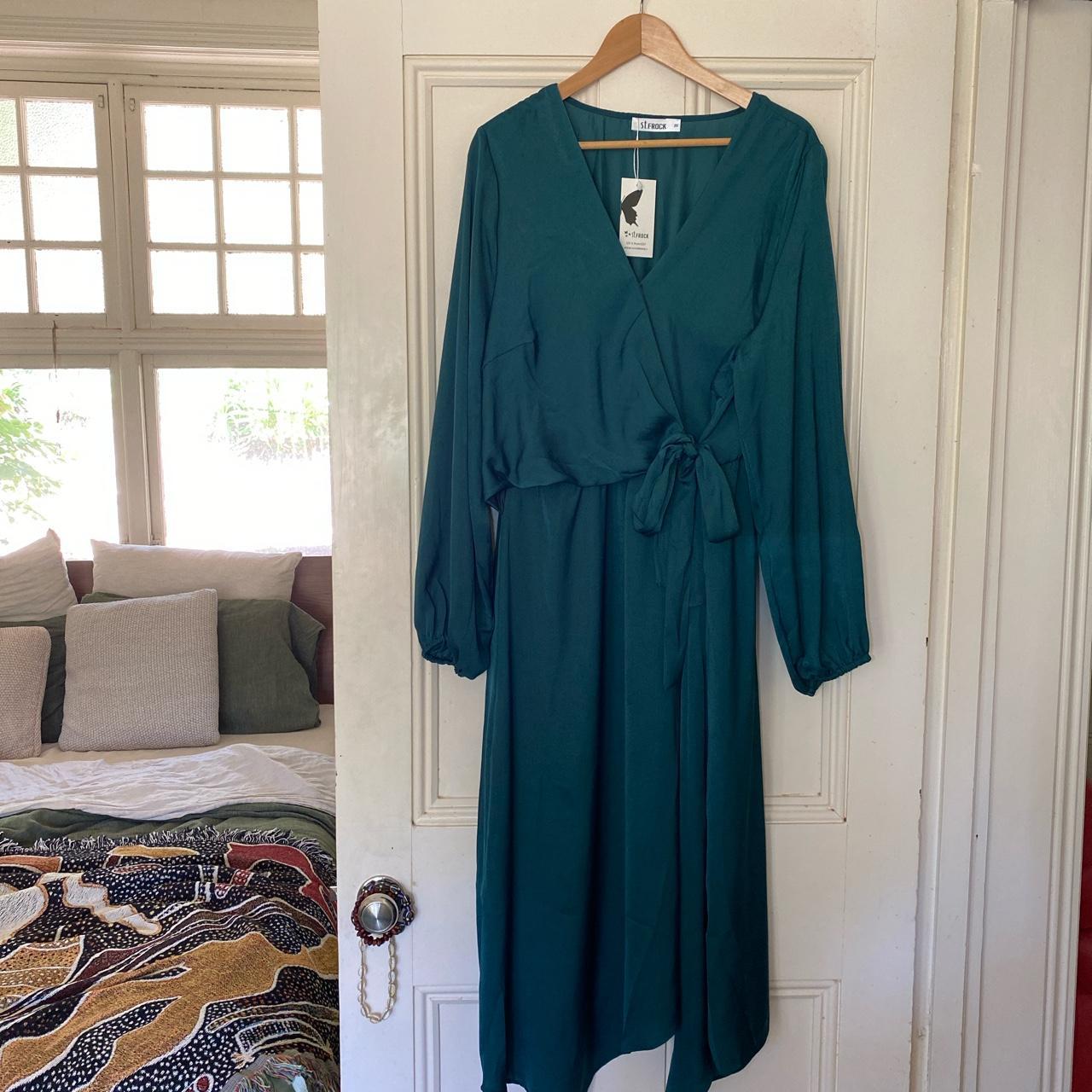 St Frock Imbruglia Dress - Size 20 Emerald green... - Depop