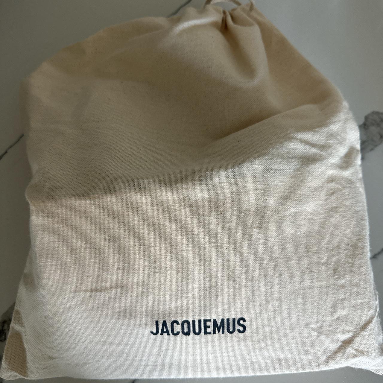 Jacquemus Women's Black Bag (4)