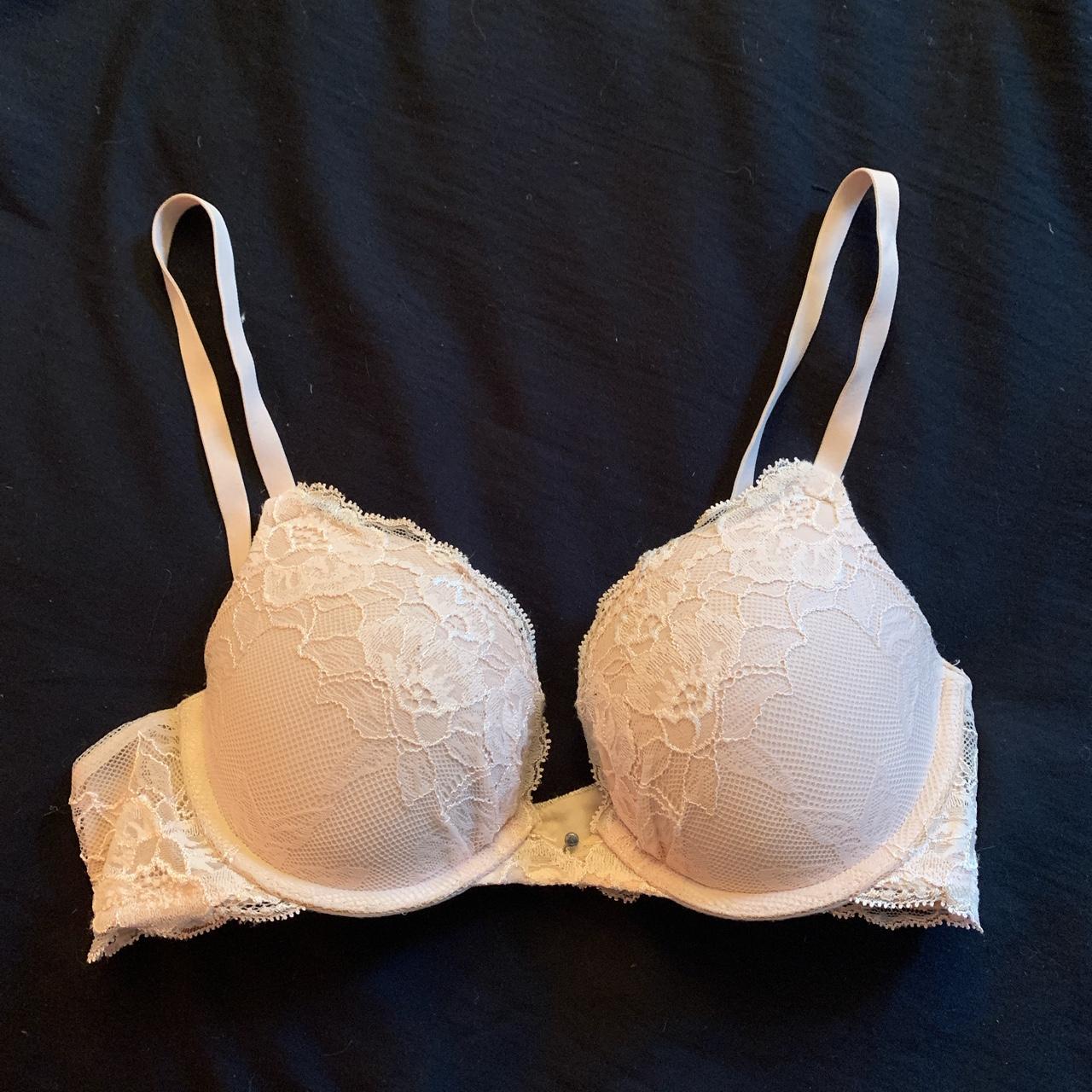 New bra with tags! Spanx bras are amazing and well - Depop