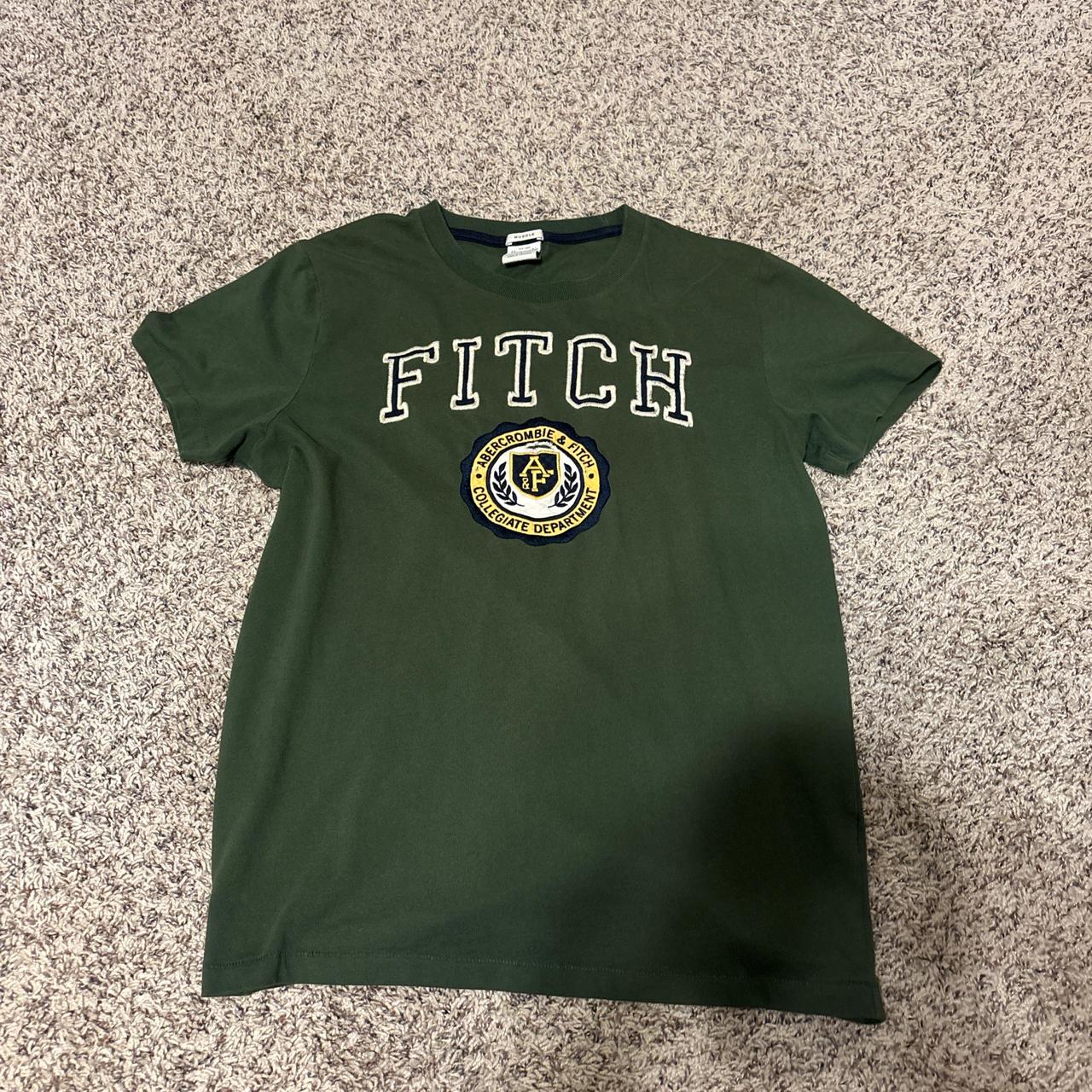 item listed by ryanthriftedit