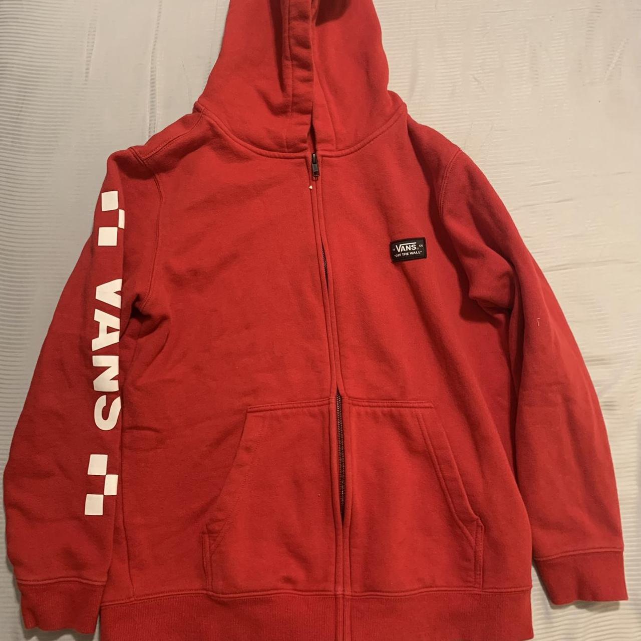 Vans red clearance and white hoodie