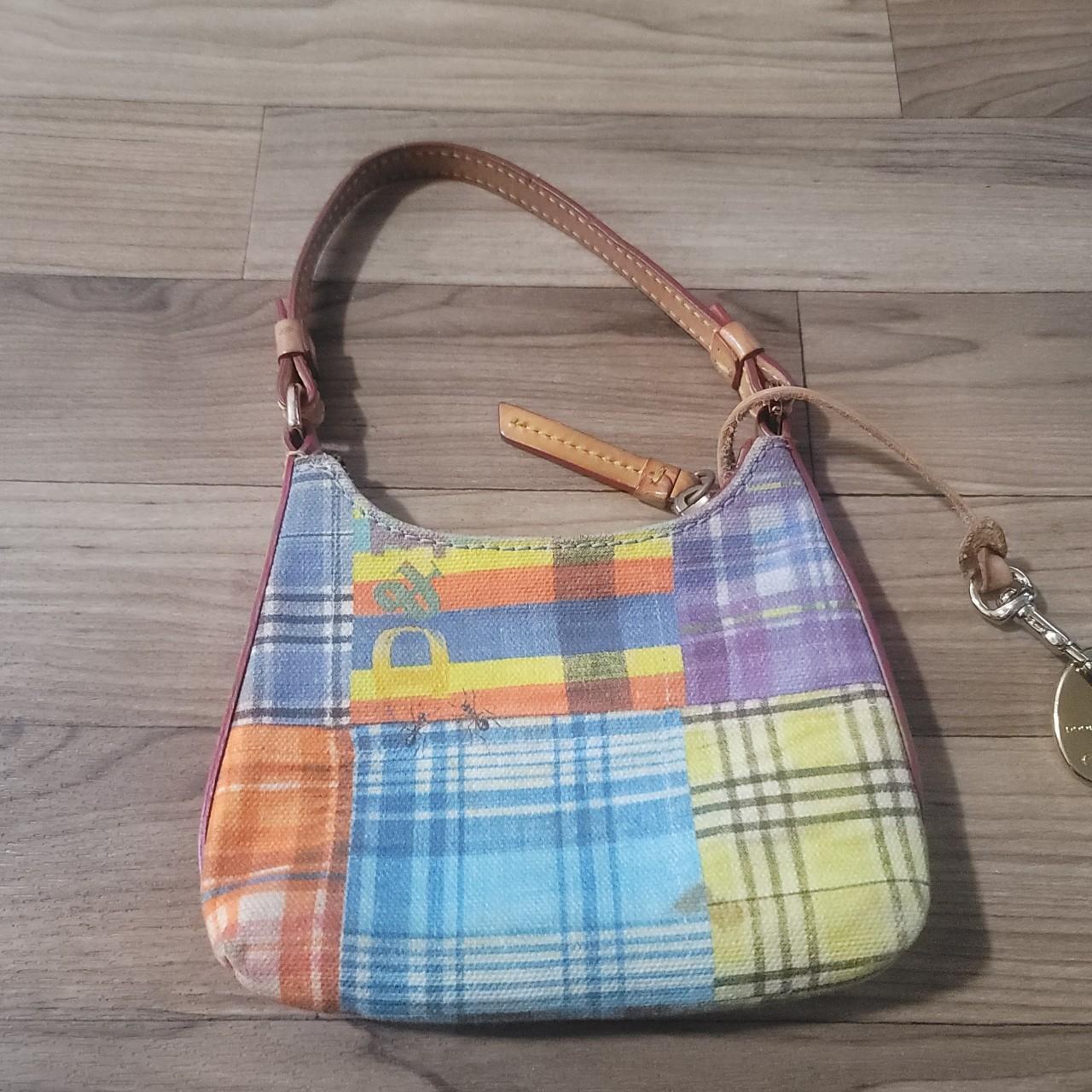 Dooney & discount bourke bitsy bag