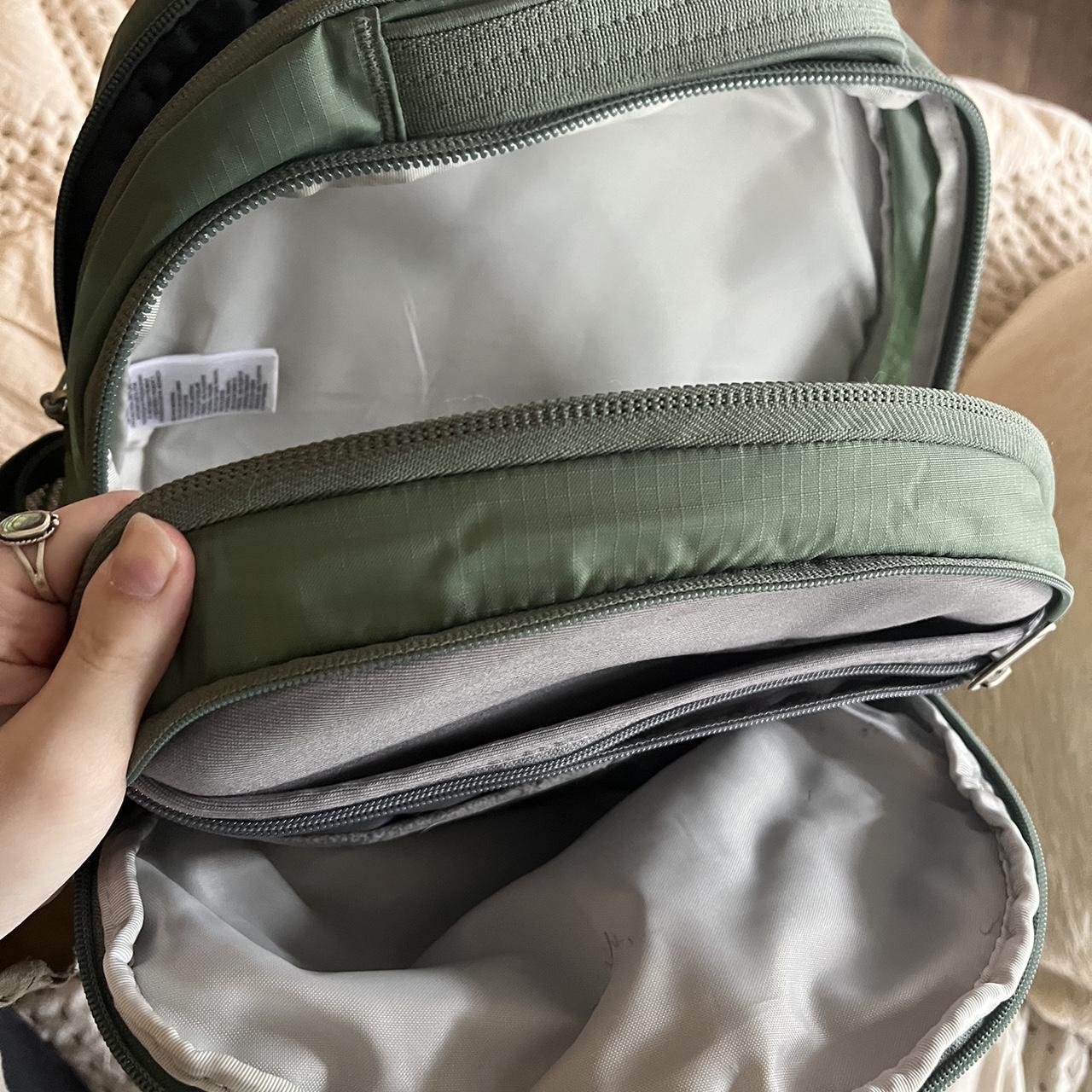 The North Face Women's Khaki Bag | Depop