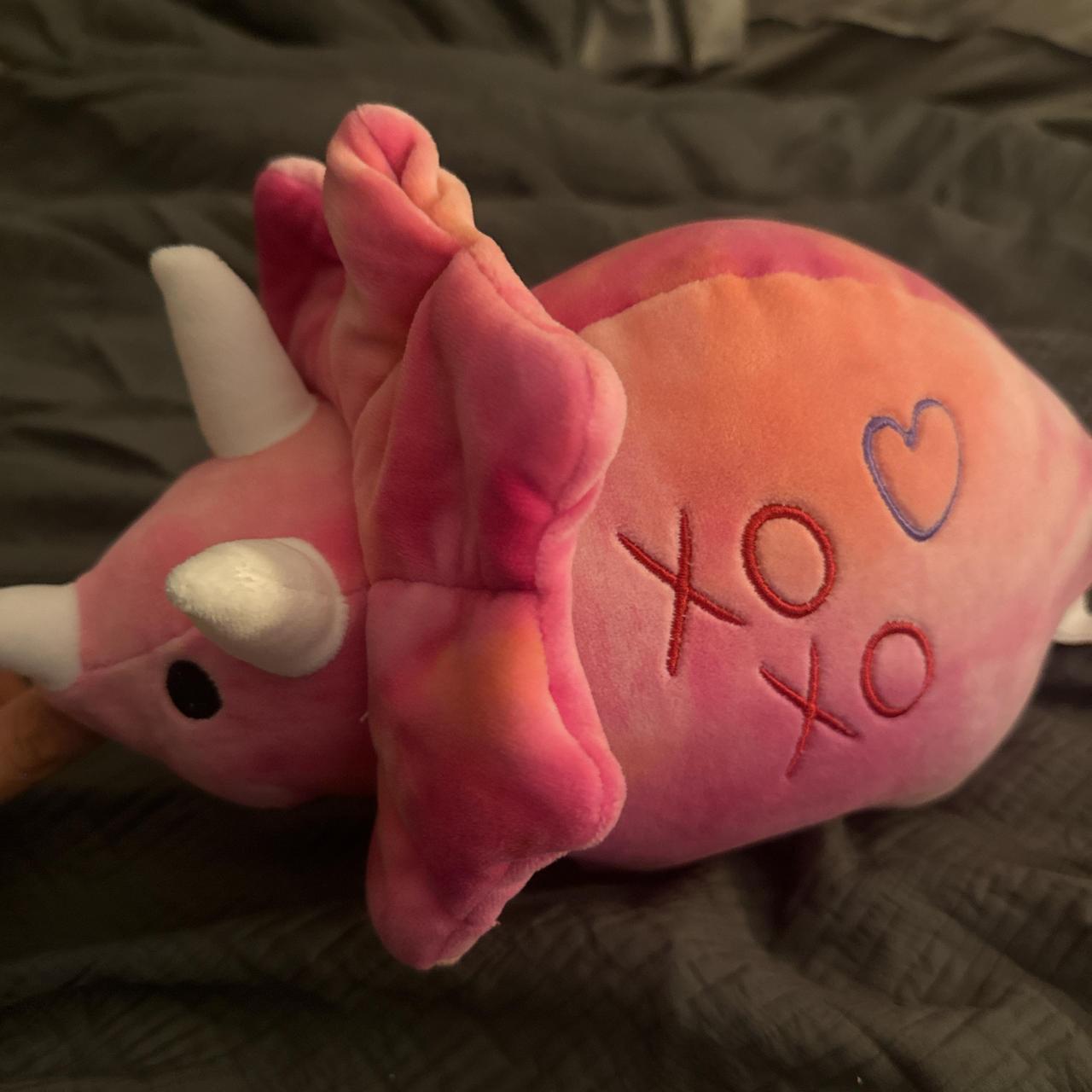 item listed by deannasclosetttt