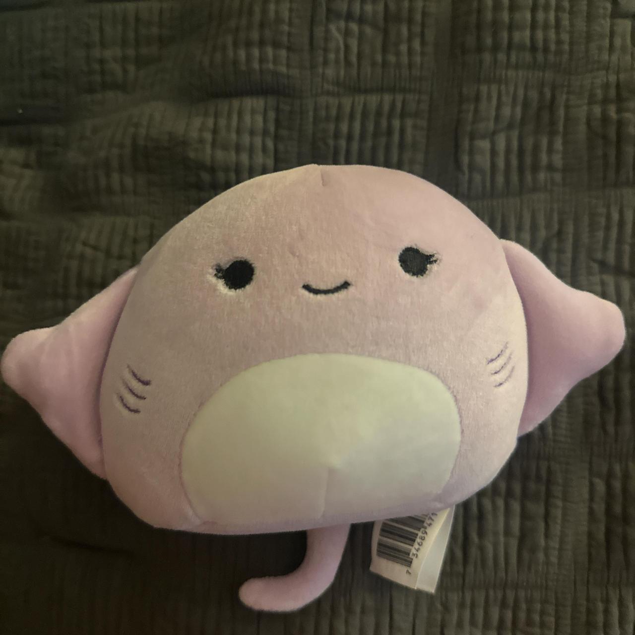 item listed by deannasclosetttt