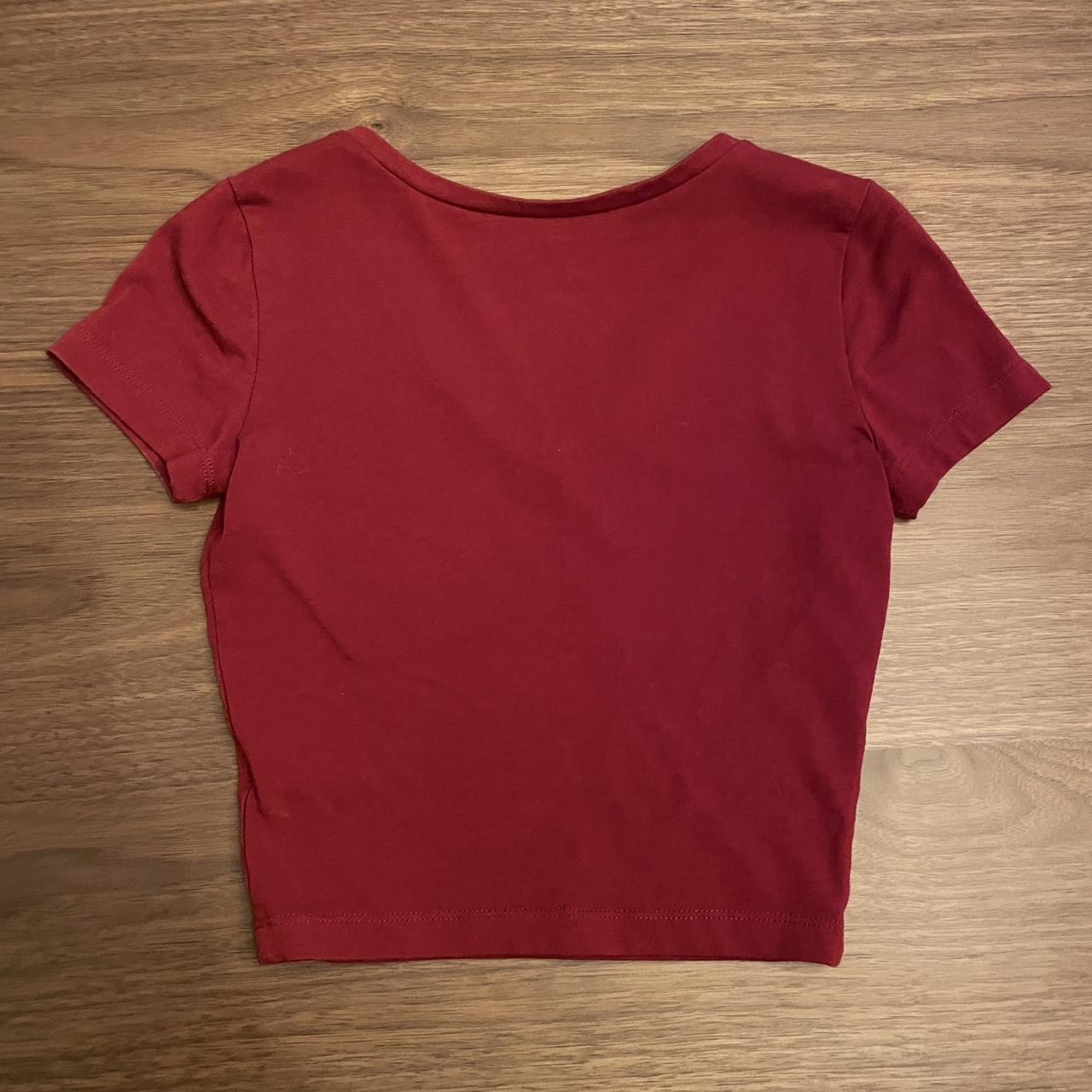 Target Wild Fable Women's Cropped V-Neck Tee. Size - Depop