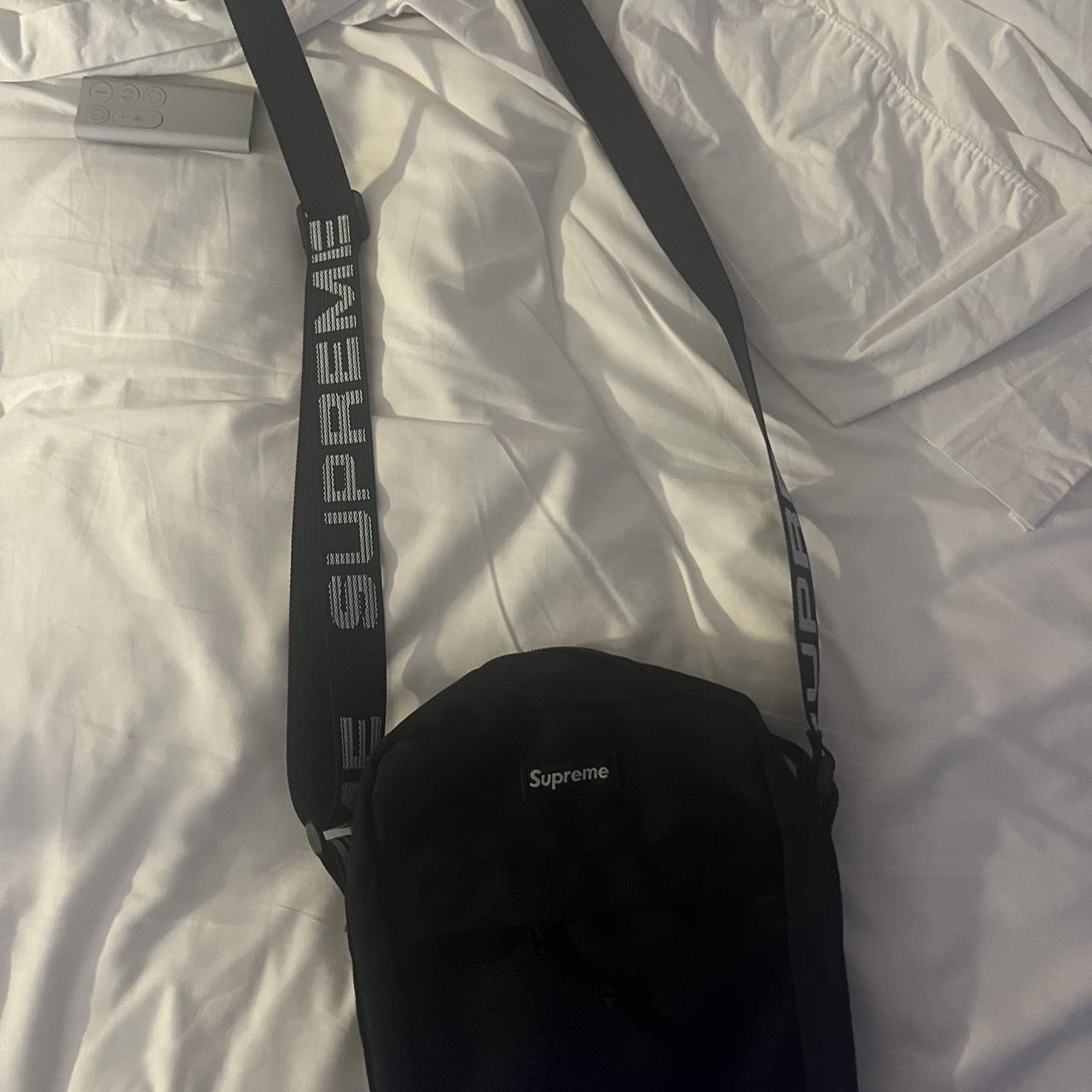 SUPREME CROSSBODY/WAIST BAG SS18 BLACK ‼️ Item is - Depop