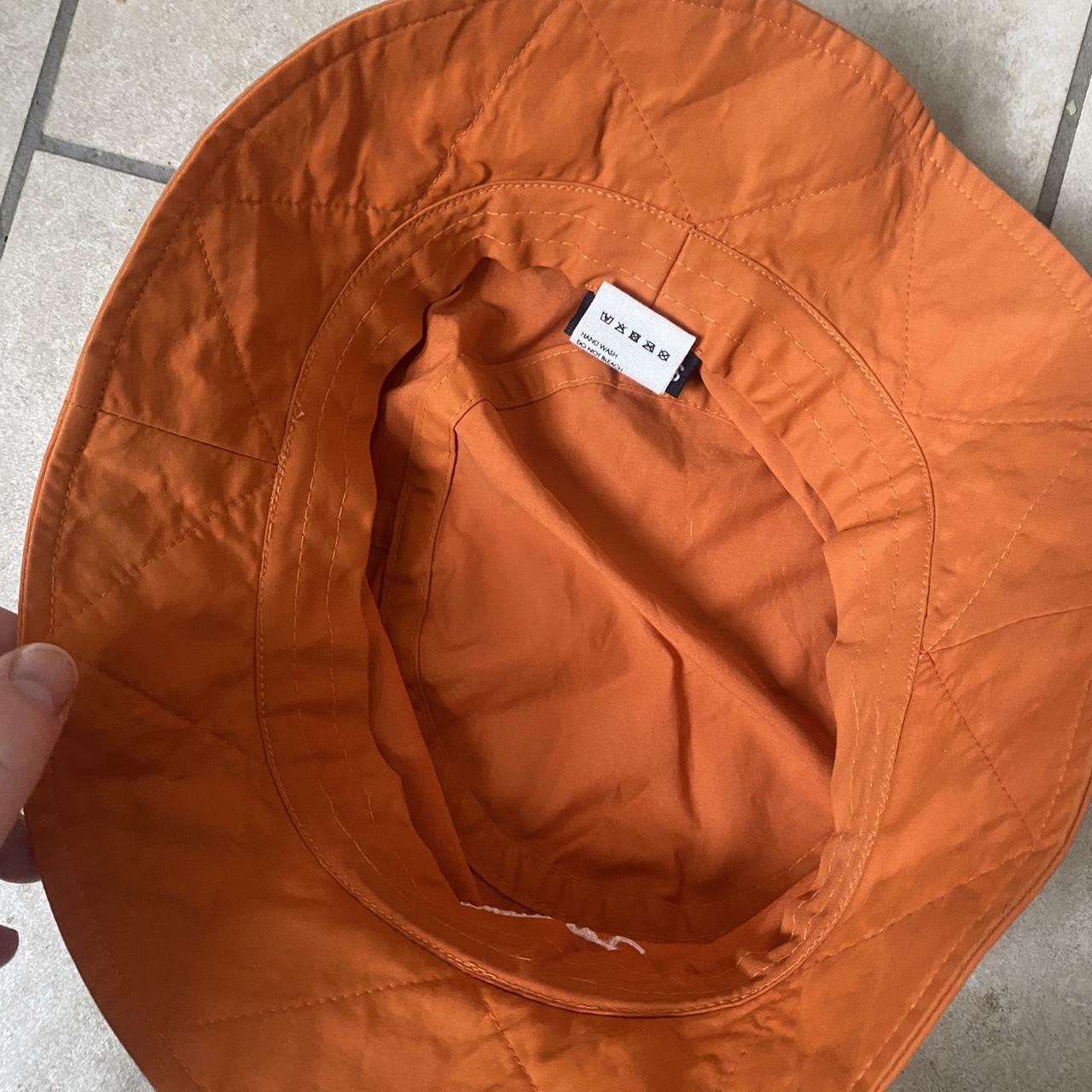 Jacquemus ‘Le Bob Picchu’ Orange Bucket Hat size... Depop