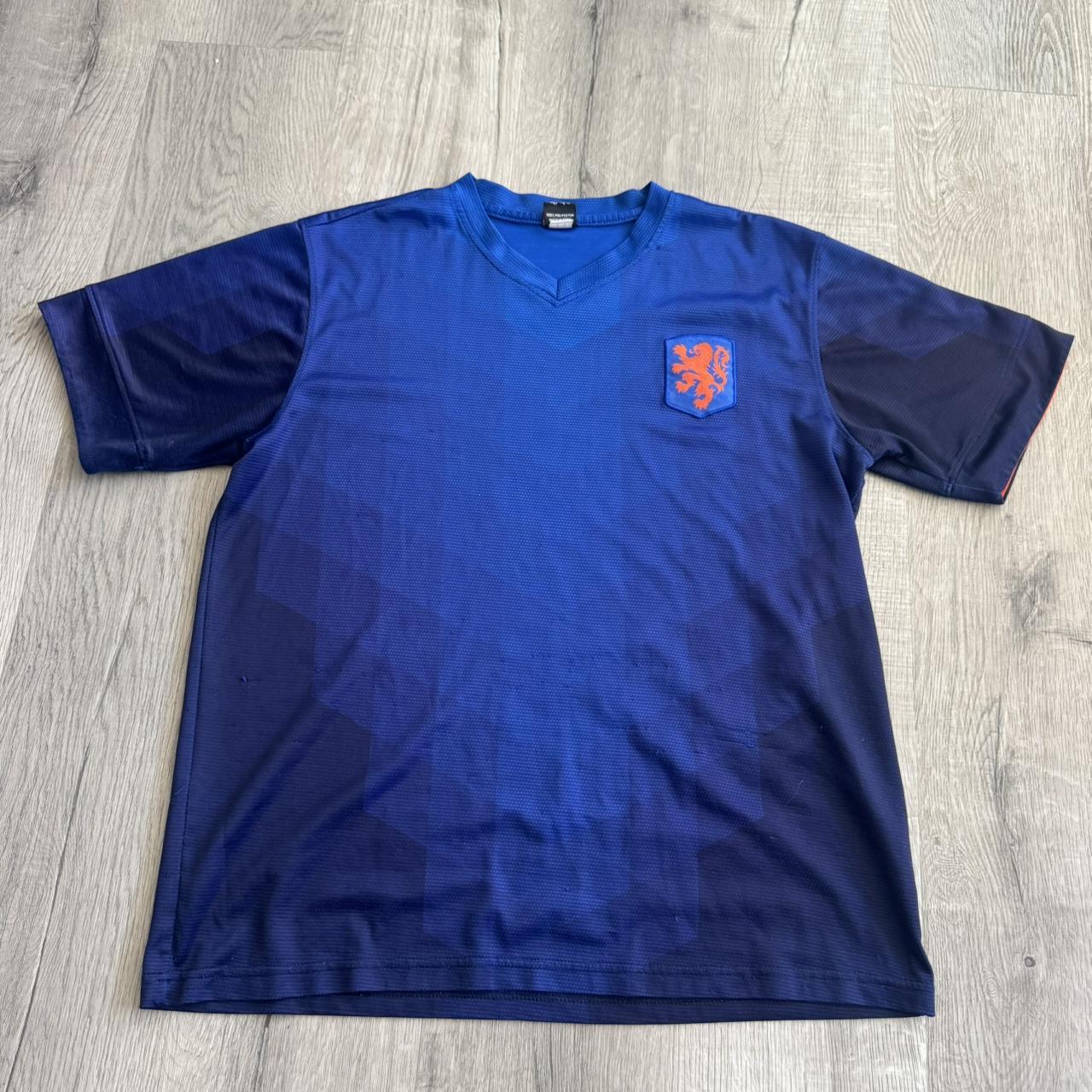 item listed by parkerthriftss
