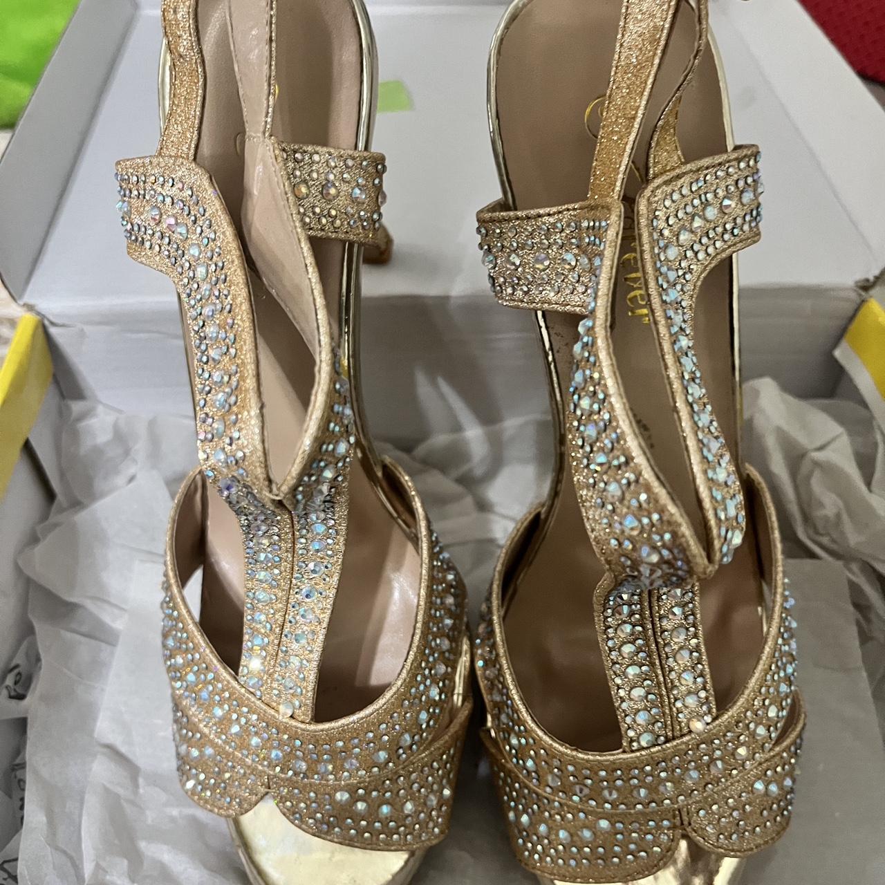Forever comfort embellished heels, Box included , Fair