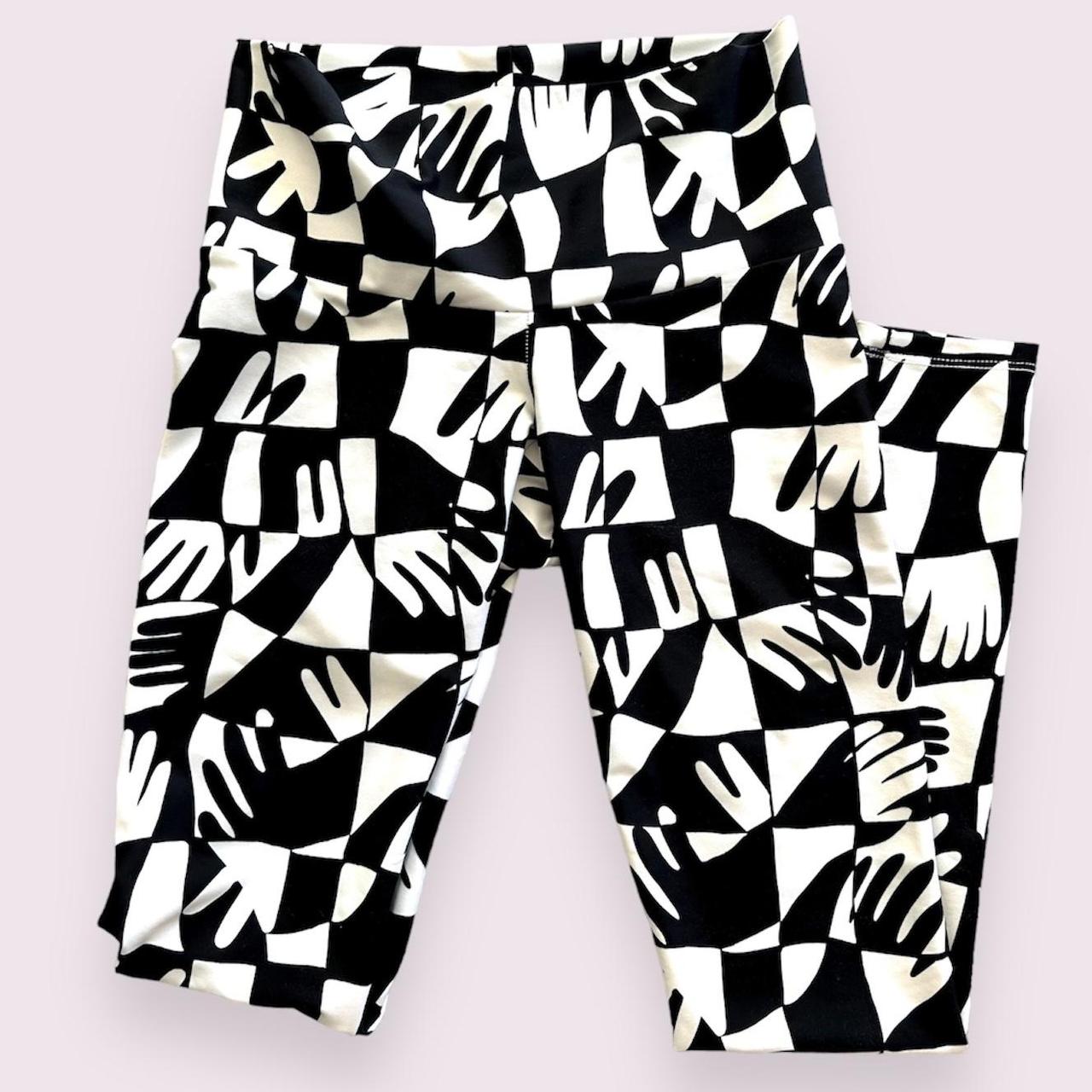 Dazey la checker handprint leggings ♡ Super cute... Depop