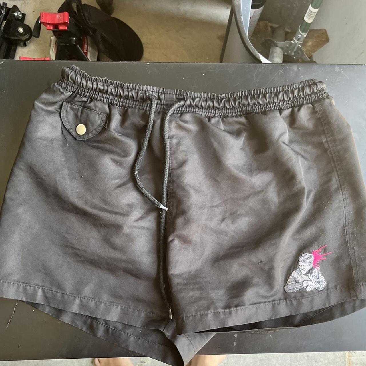 item listed by darbalz