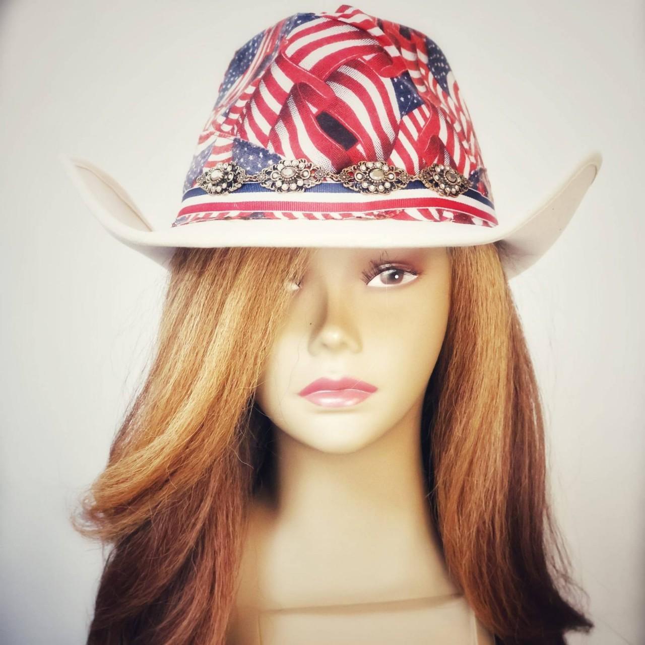 item listed by parttimebohemian