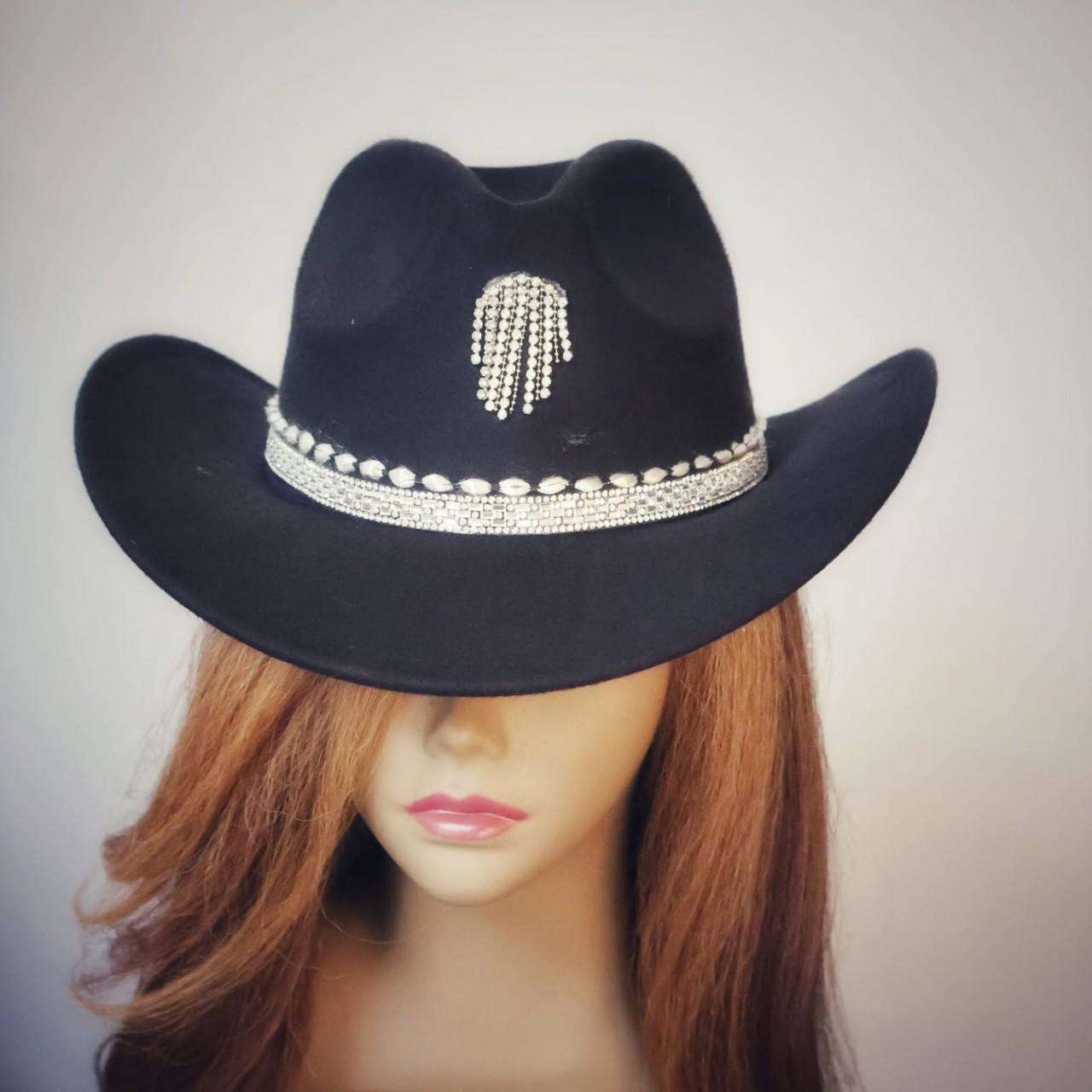 item listed by parttimebohemian
