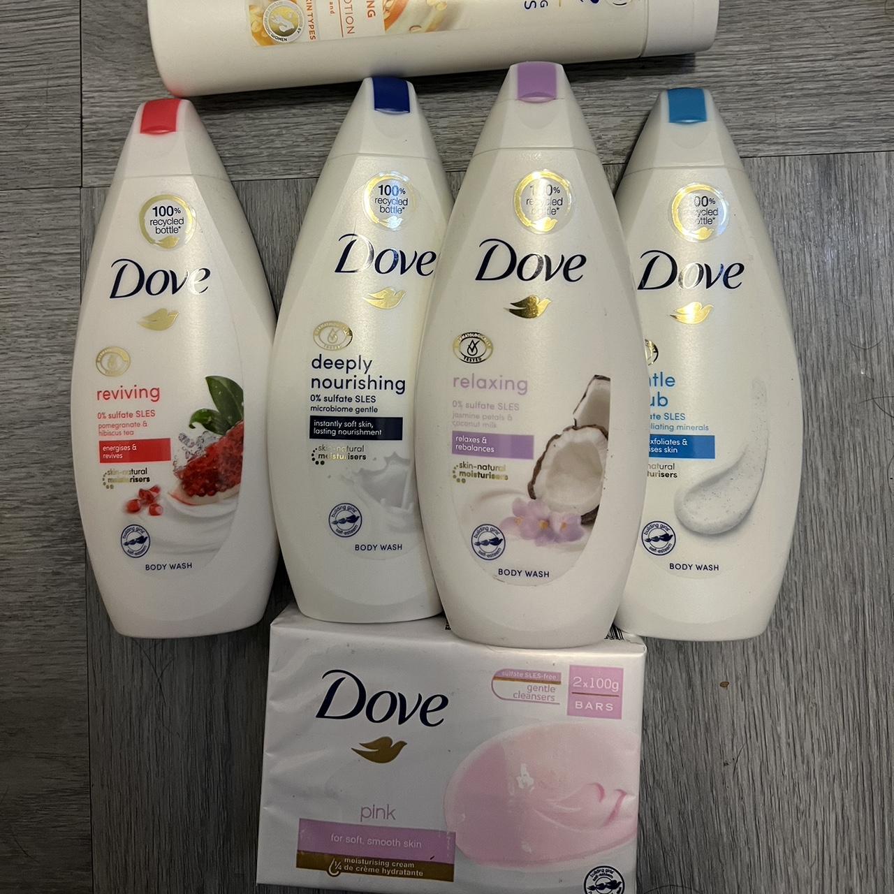 Dove bundle Includes 4x body washes, 2xbody lotion... - Depop