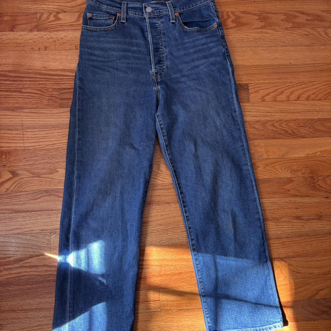 item listed by avitachristine