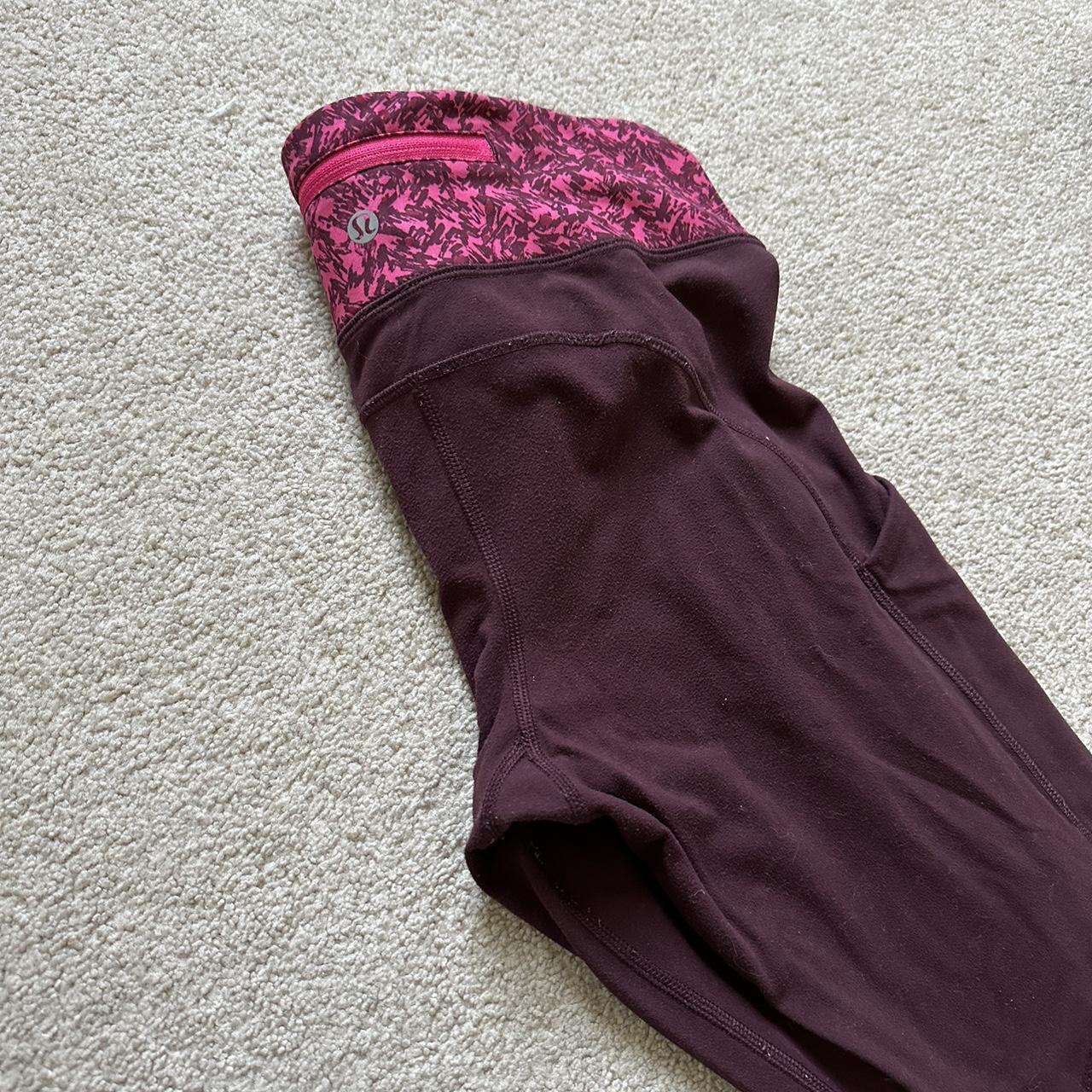 Size 4 purple Lululemon leggings - Depop