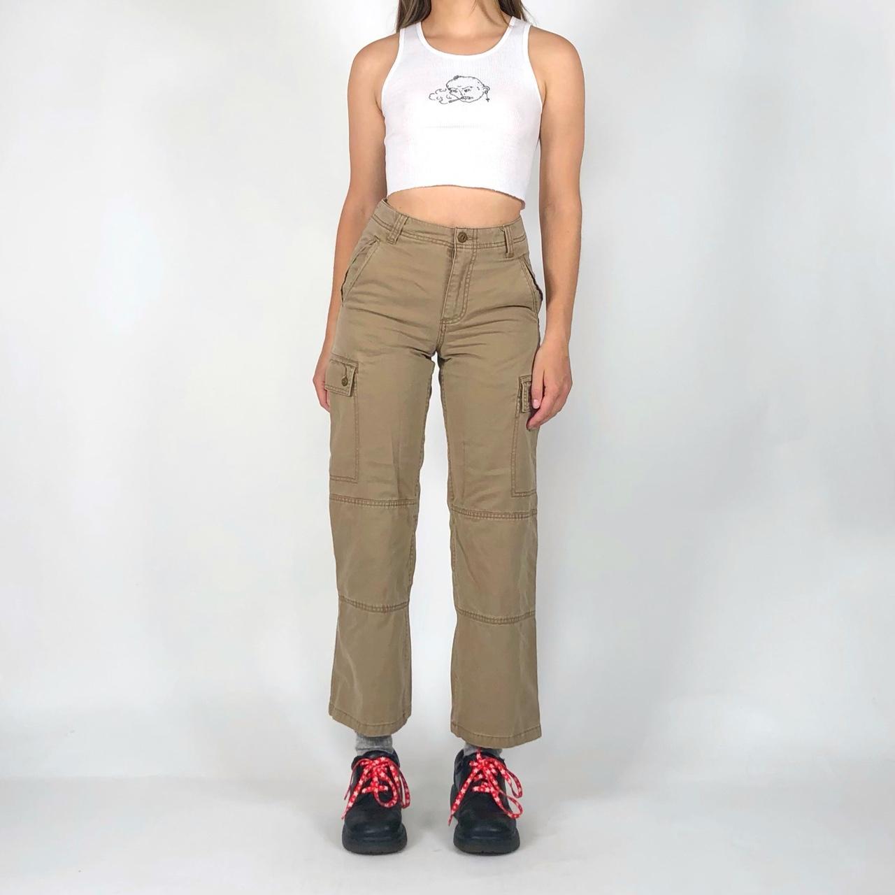 Old Navy Women's Khaki Trousers Depop