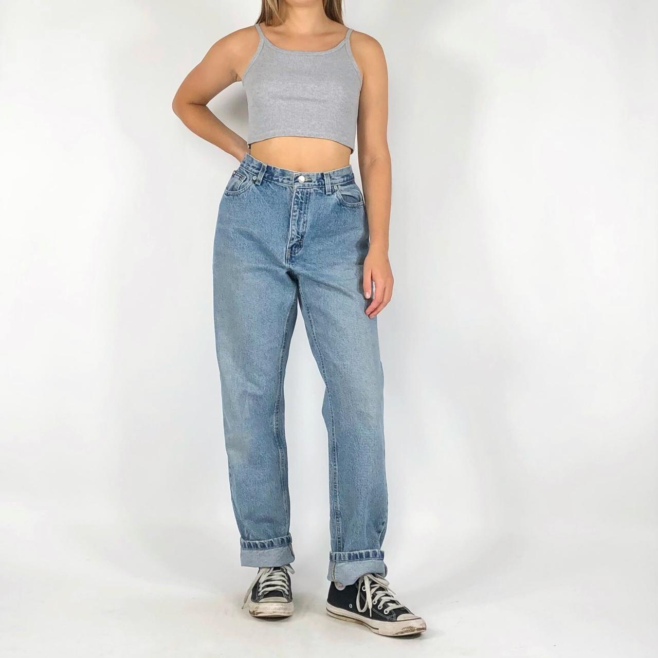 Vintage 90s Tommy Hilfiger jeans! Relaxed fit.... - Depop