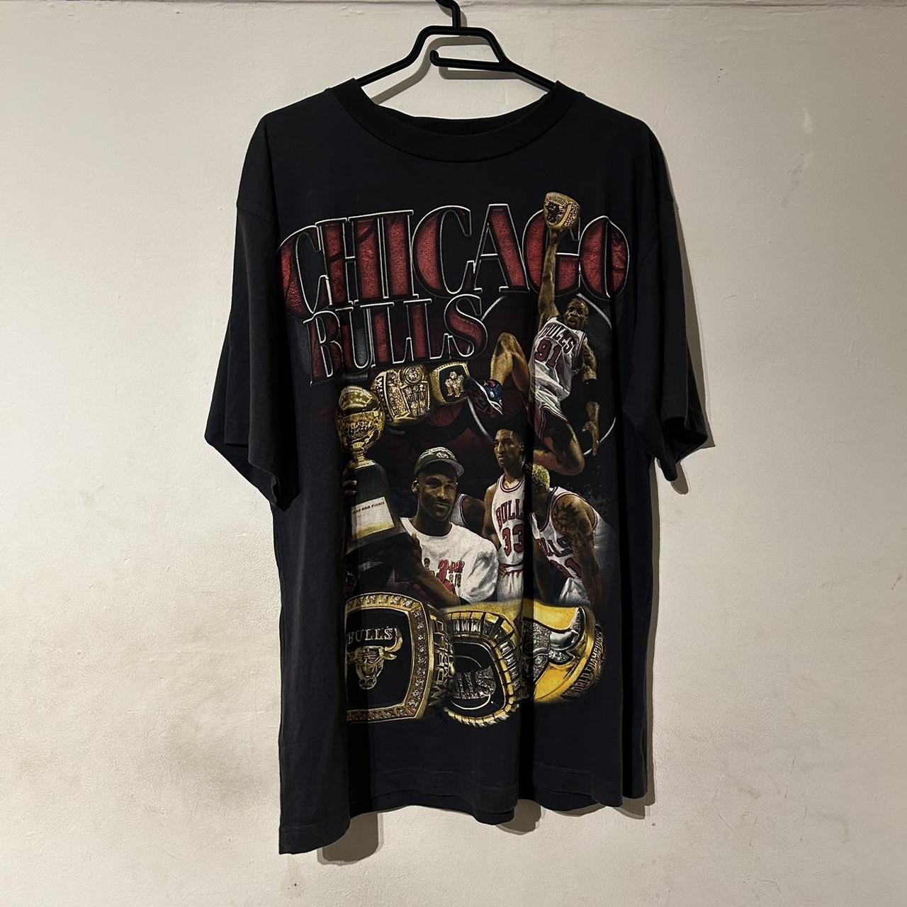 MARINO MORWOOD CHAMPIONS CHICAGO BULLS TEE - Depop