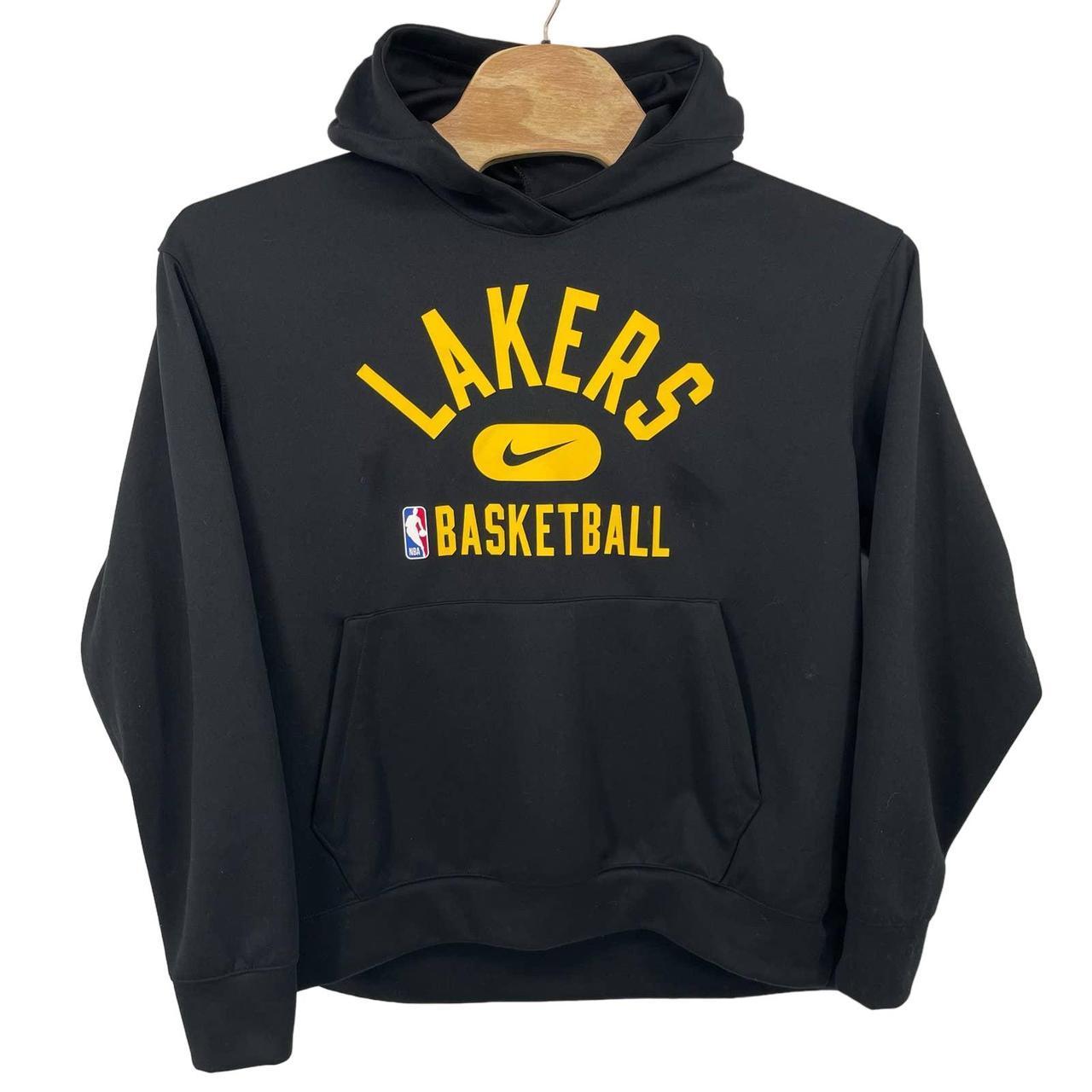 Los Angeles Lakers Spotlight Men's Nike Dri-FIT NBA Pullover