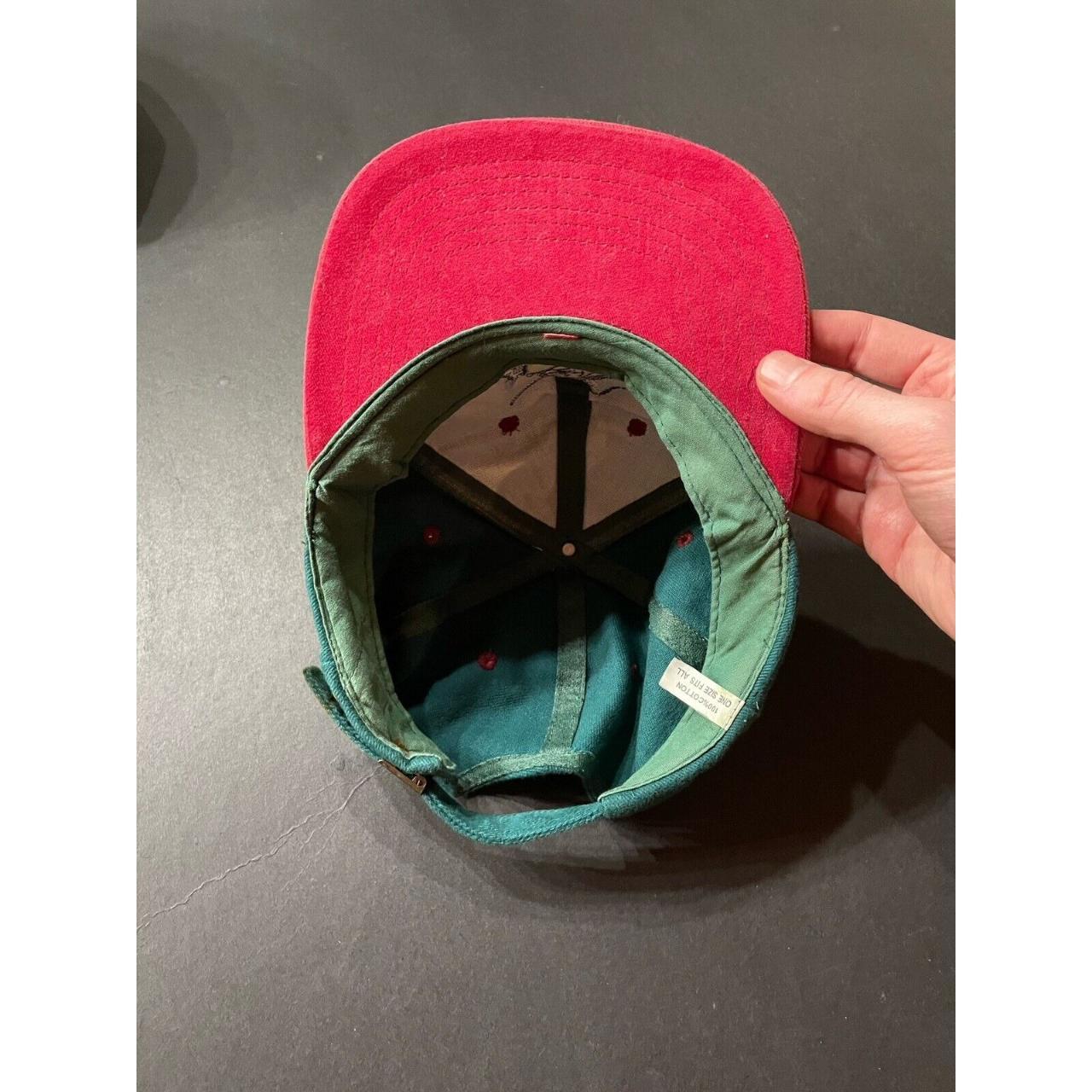 Unbranded Men's Green and Red Hat (4)